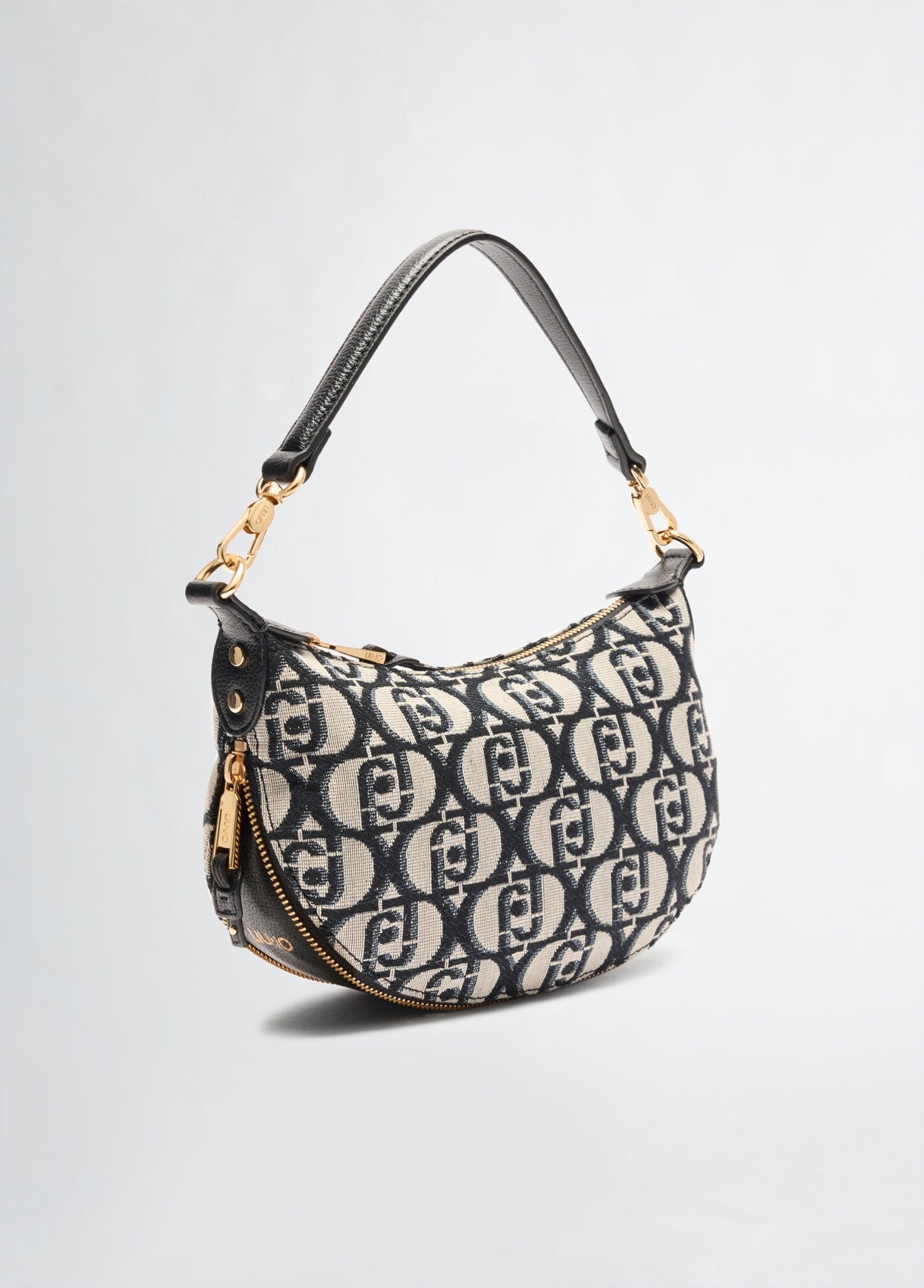 AA5043T334222222T.U.-black