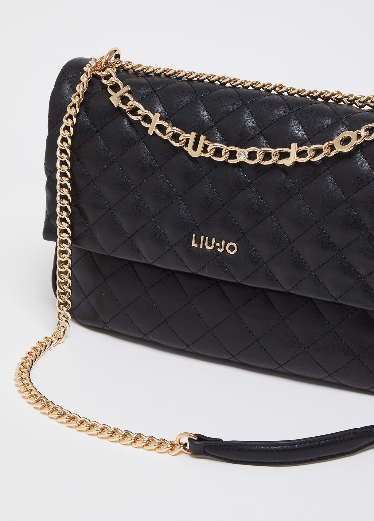 AA5058E001522222T.U.-black