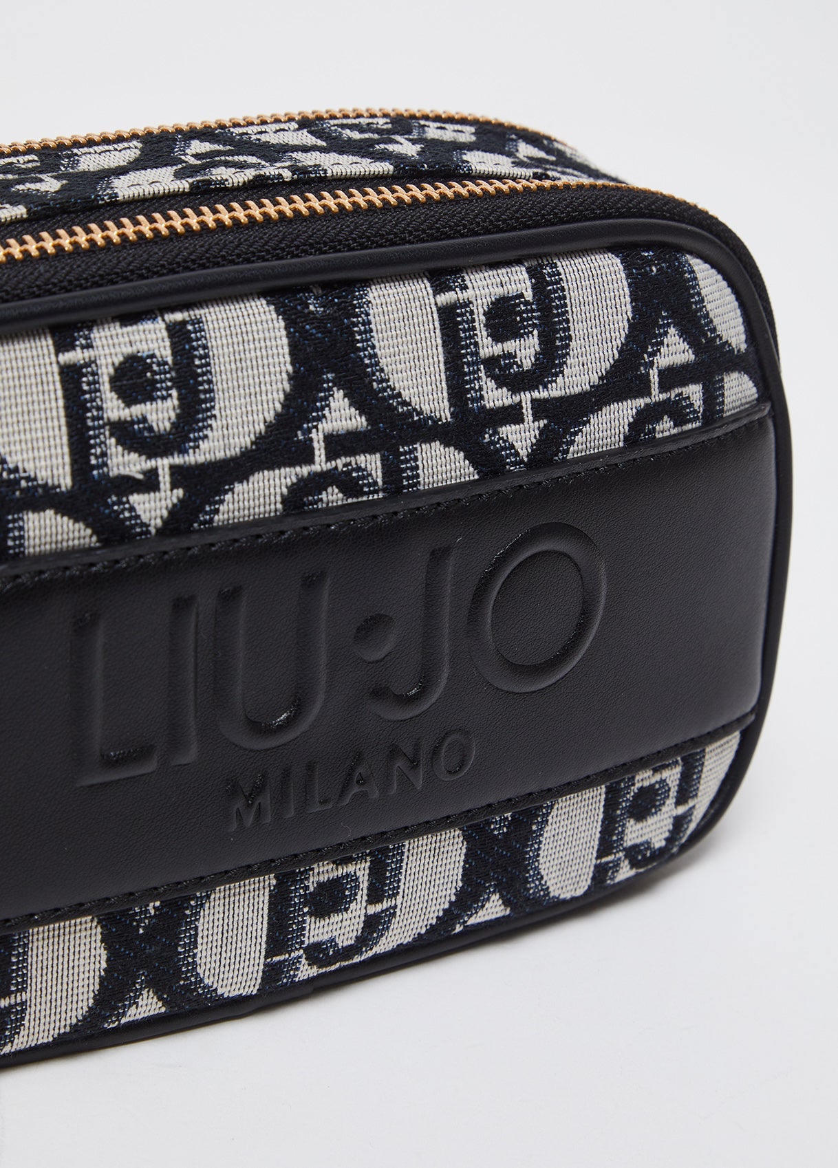 AA5100T334222222T.U.-black