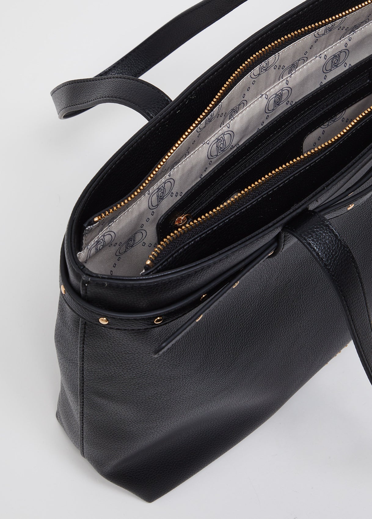 AA5135E003322222T.U.-black