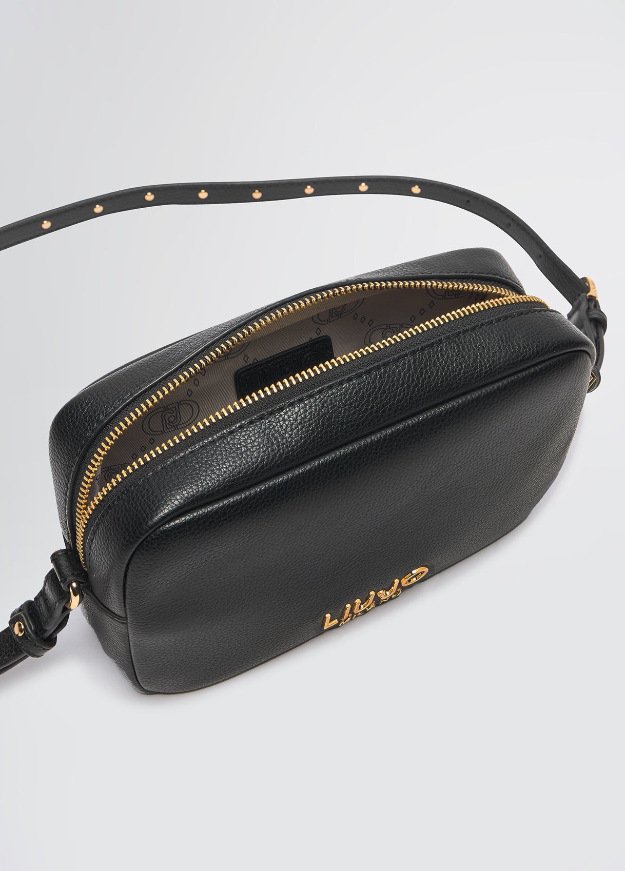 AA5137E003322222T.U.-black