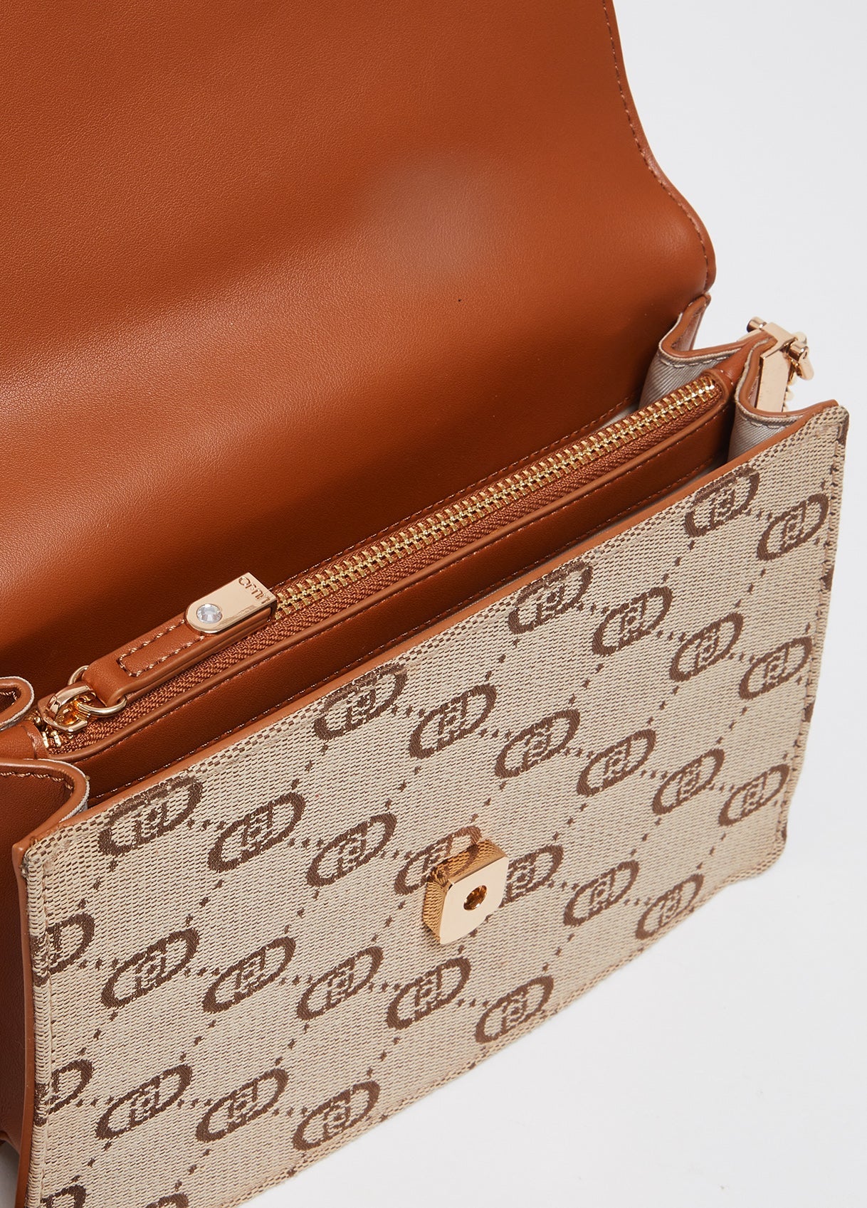 AA5158T384660924T.U.-light beige