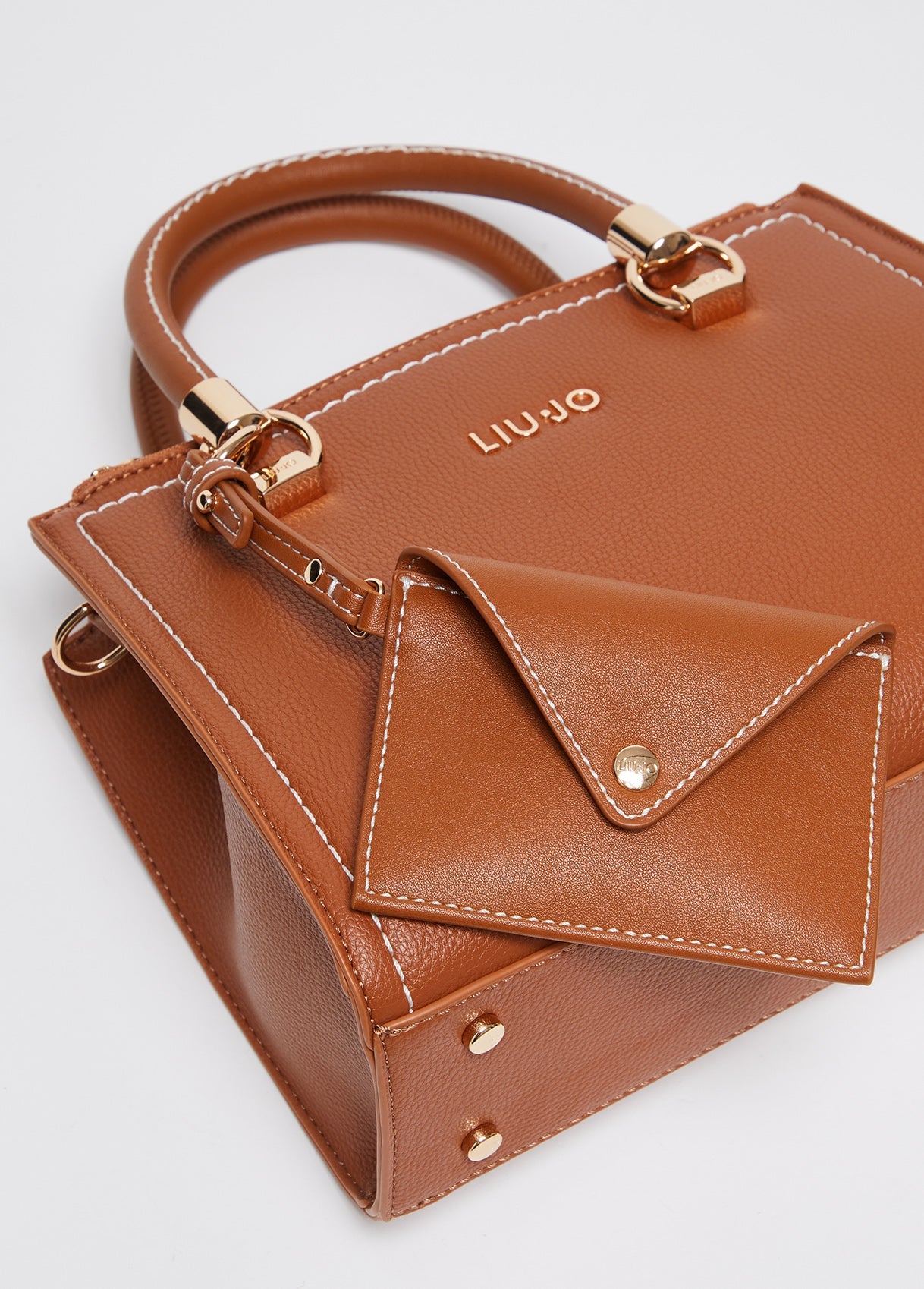 AA5163E005881154T.U.-brown