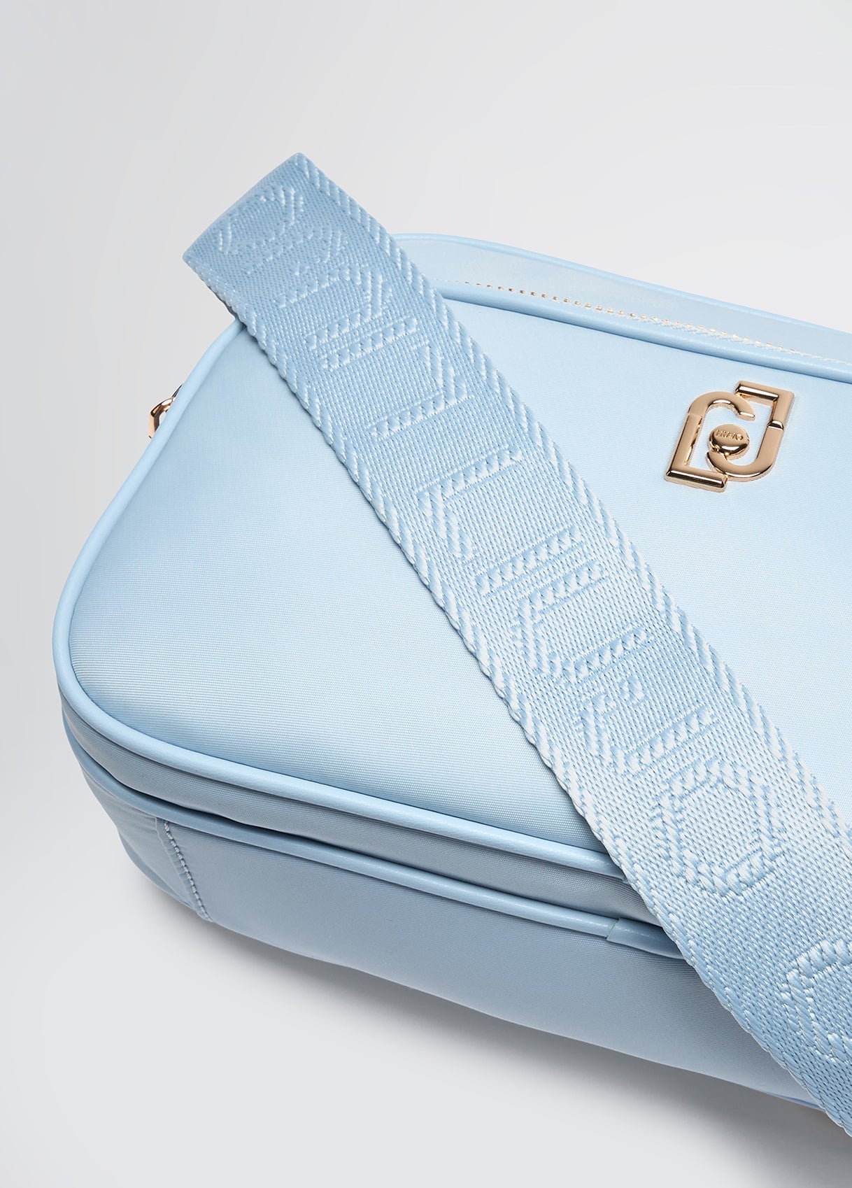 AA5176T455900120T.U.-light blue