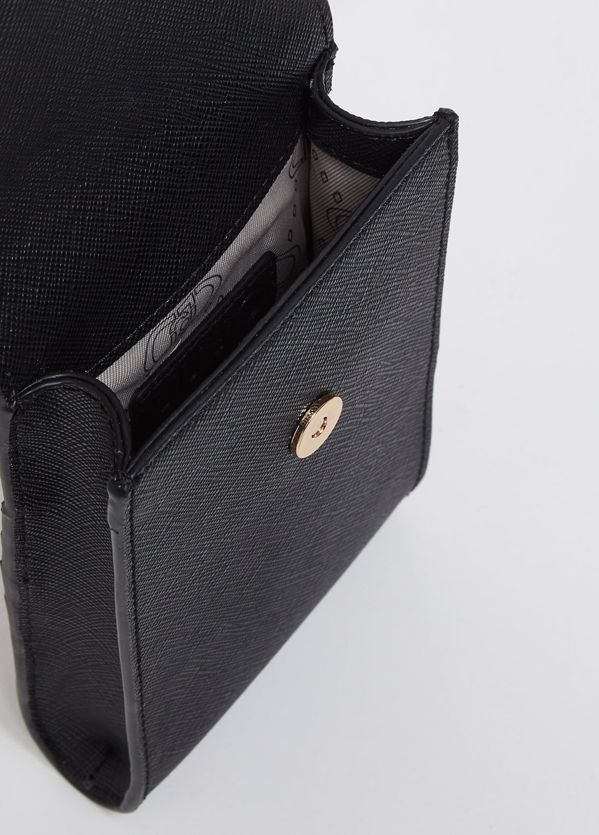 AA5179E008722222T.U.-black