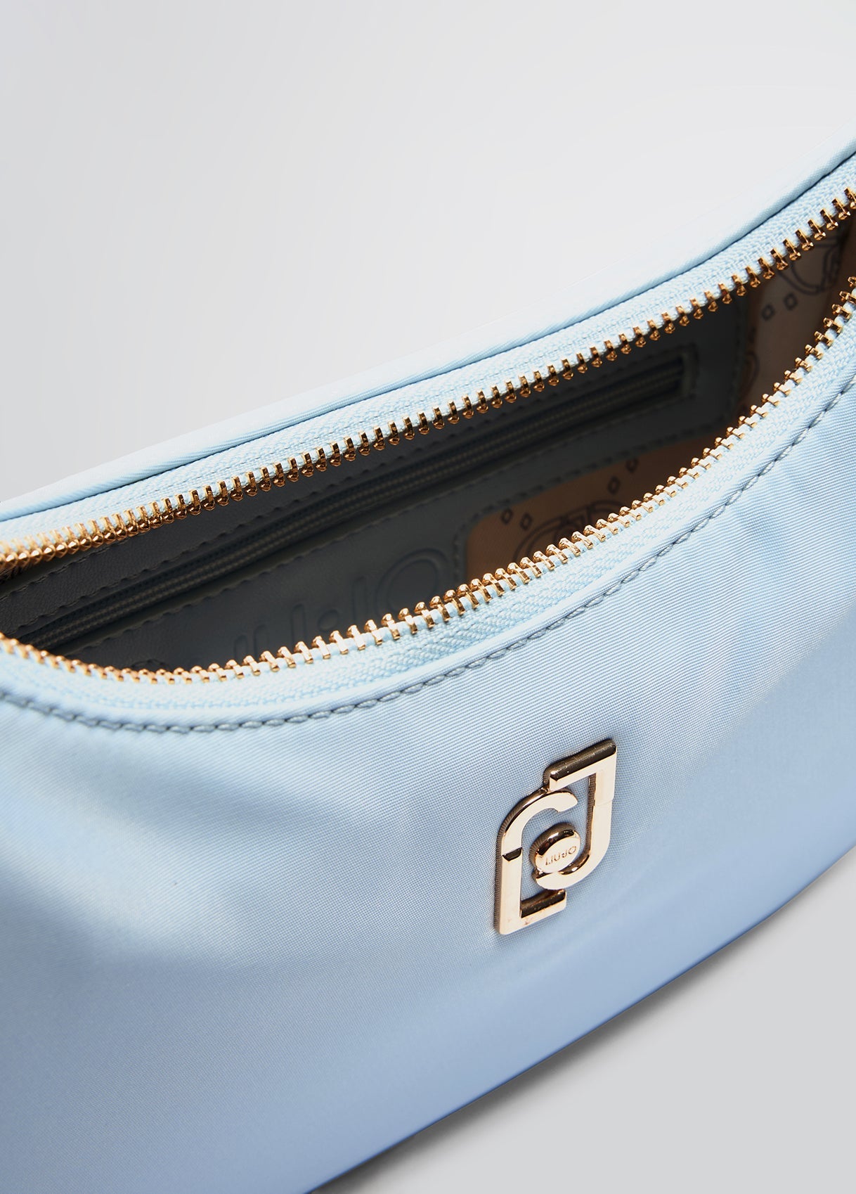 AA5180T455900120T.U.-light blue