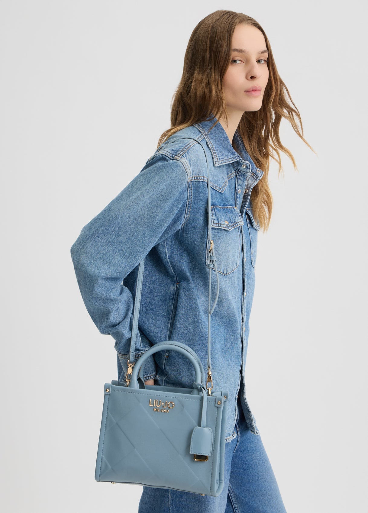 AA5192E077864018T.U.-blue denim