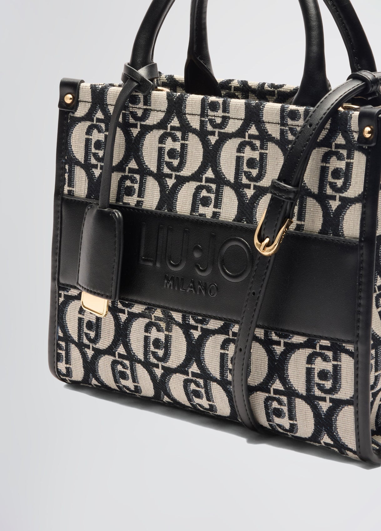 AA5192T334222222T.U.-black