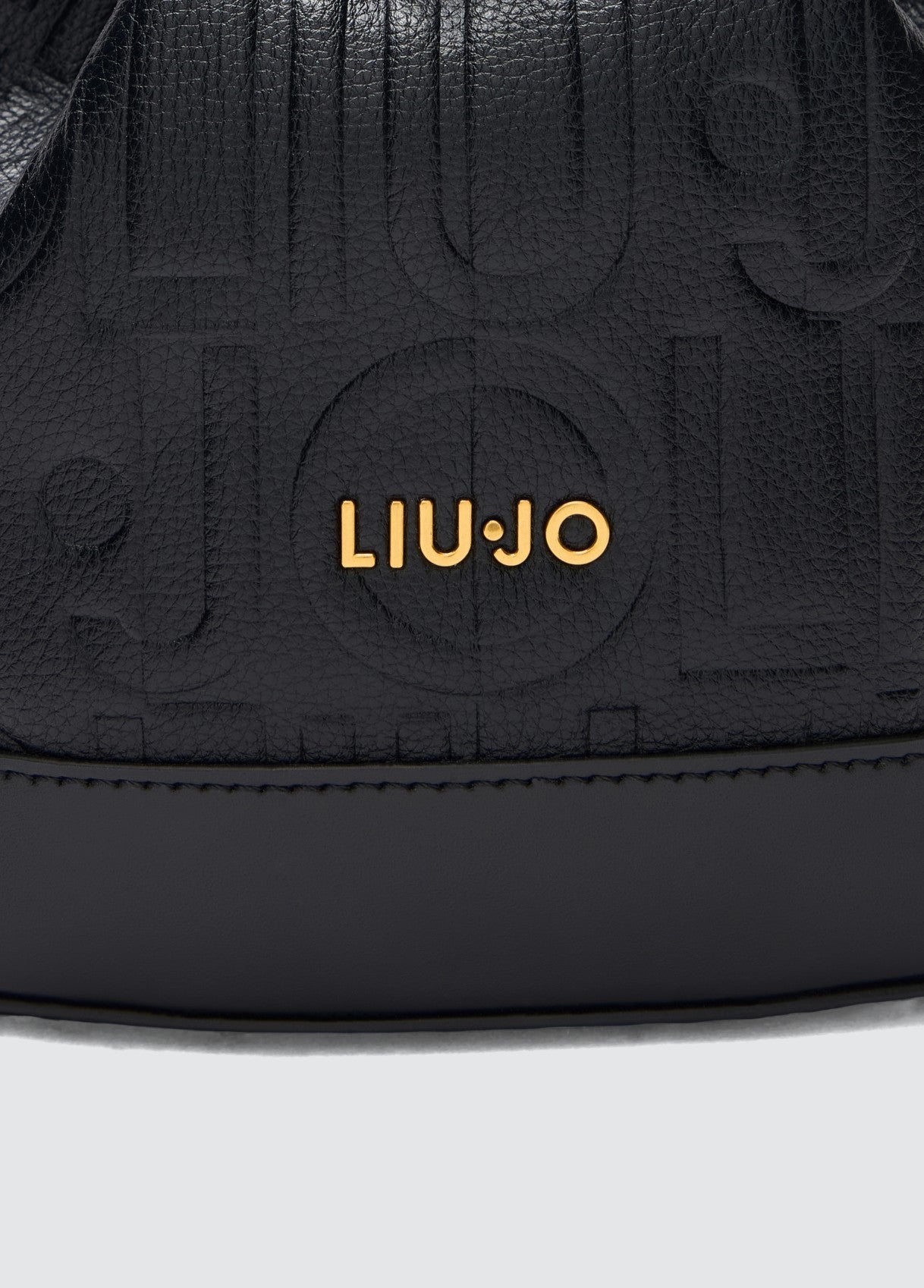 AA5200E053822222T.U.-black