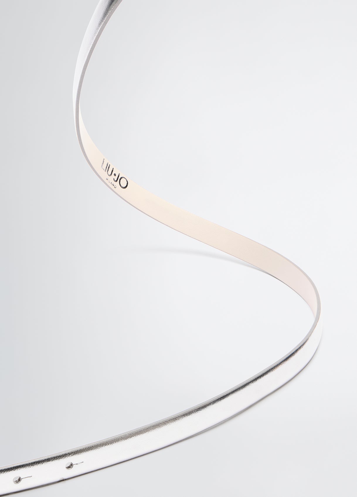 AA5241E004200532XXS-silver tone