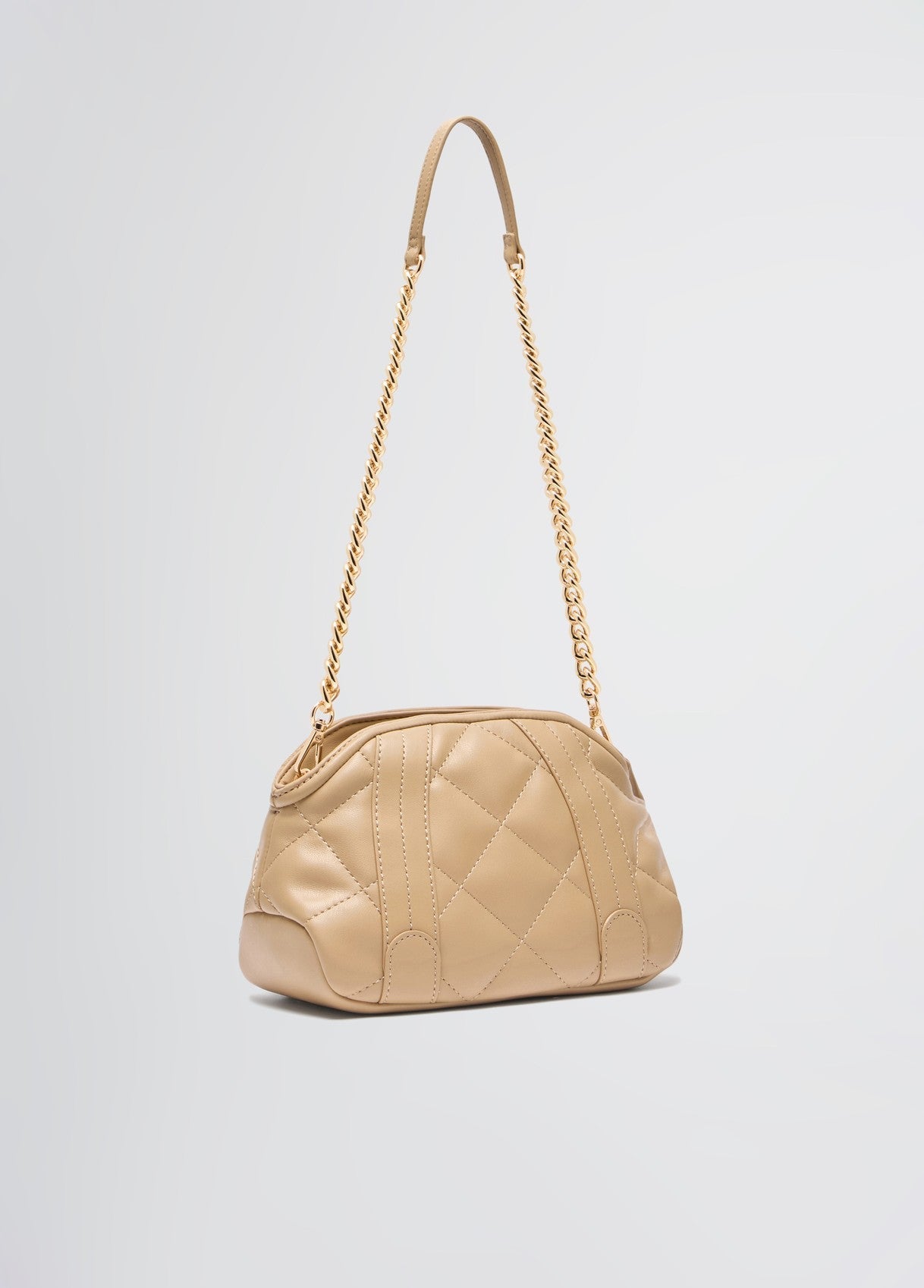 AA5257E001500070T.U.-camel