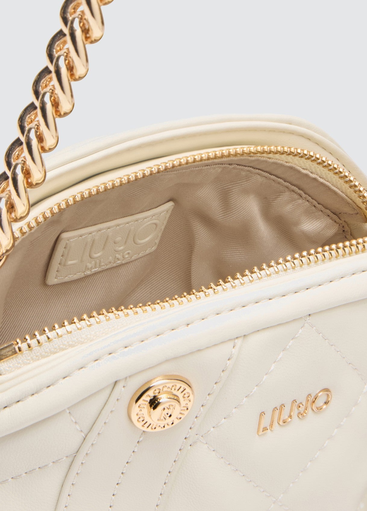 AA5257E0015X0459T.U.-cream