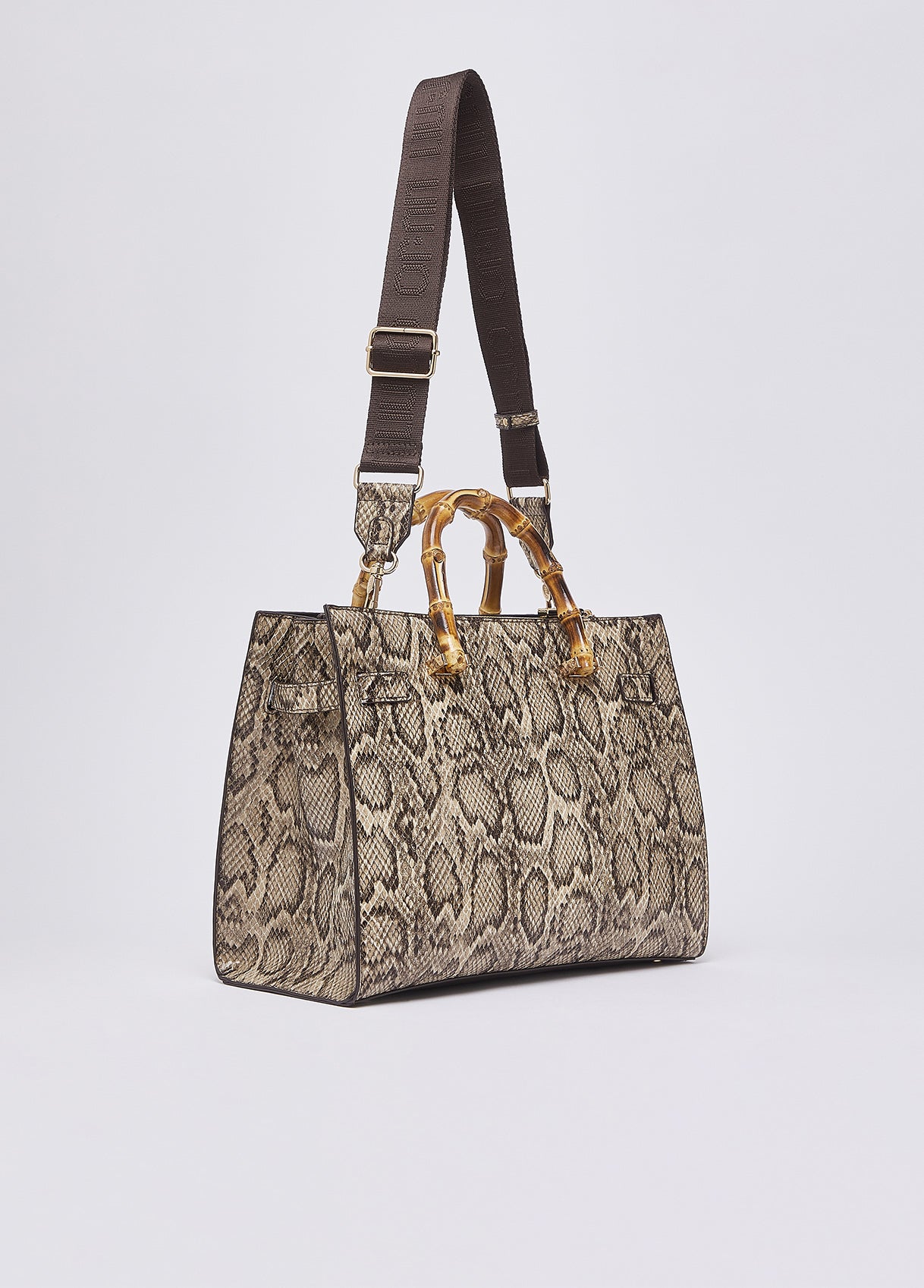 AA6086E1115P9220T.U.-python print