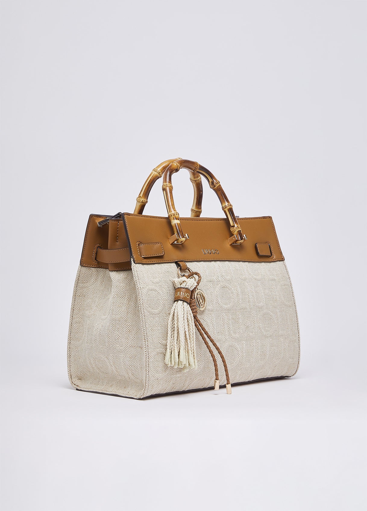 AA6086T381A00005T.U.-beige