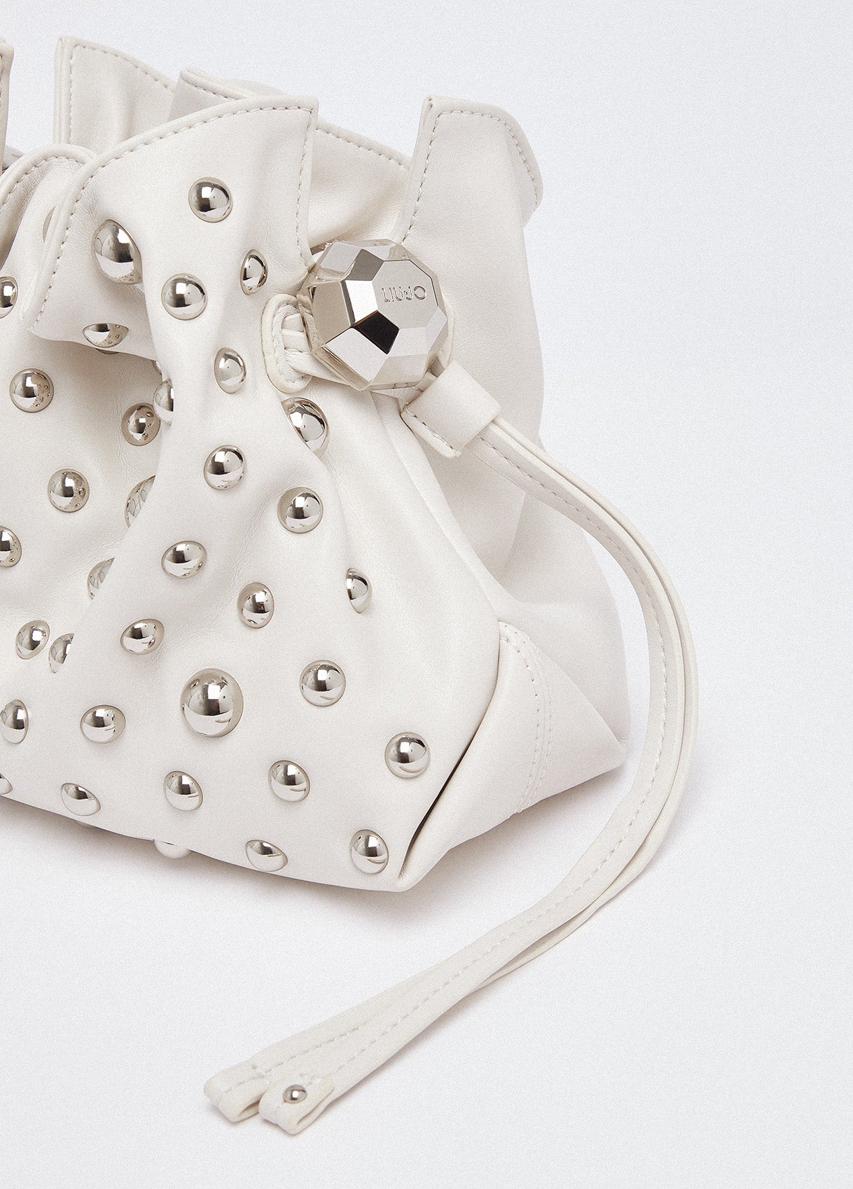 AA6099ES032X0459T.U.-cream