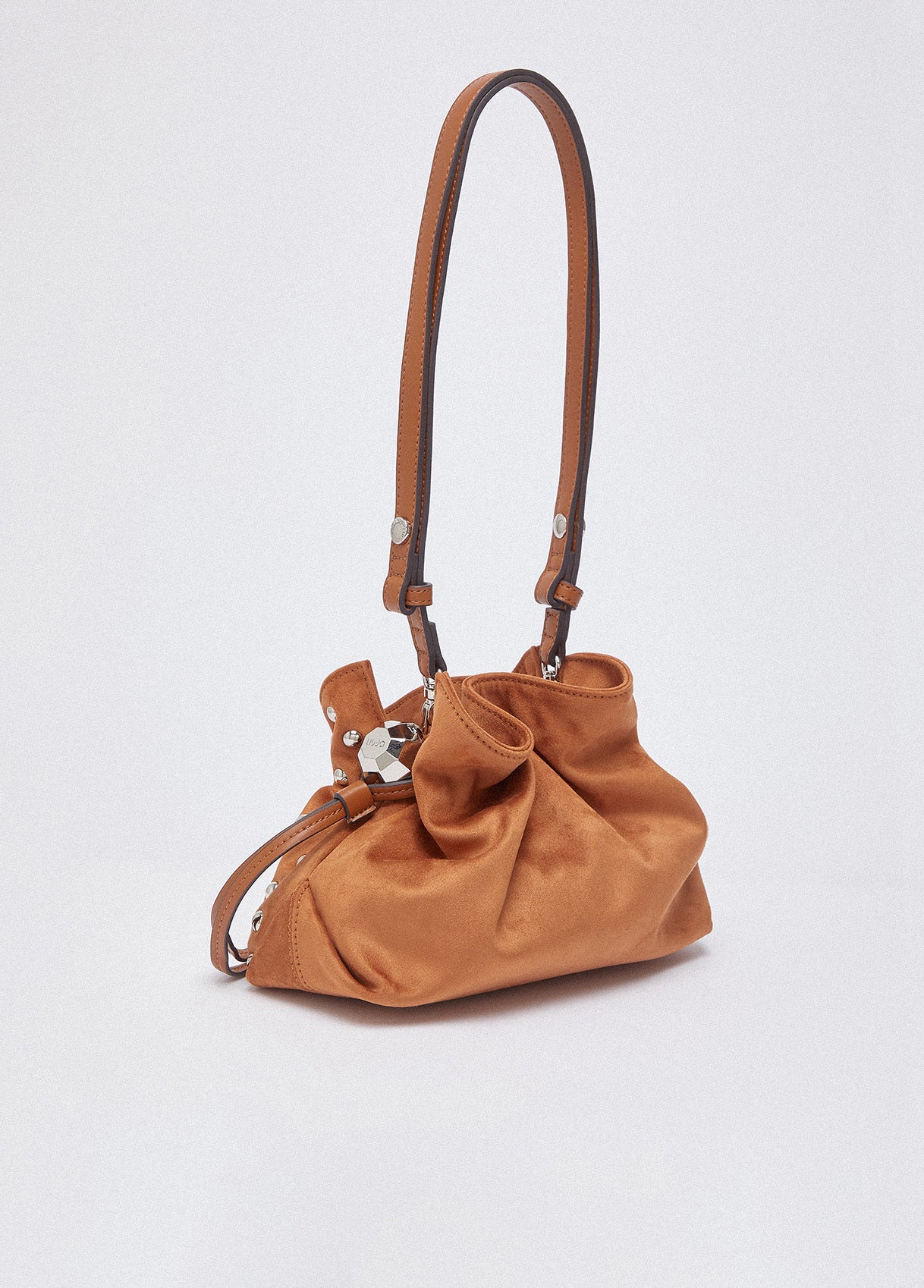 AA6099T426AX0742T.U.-brown