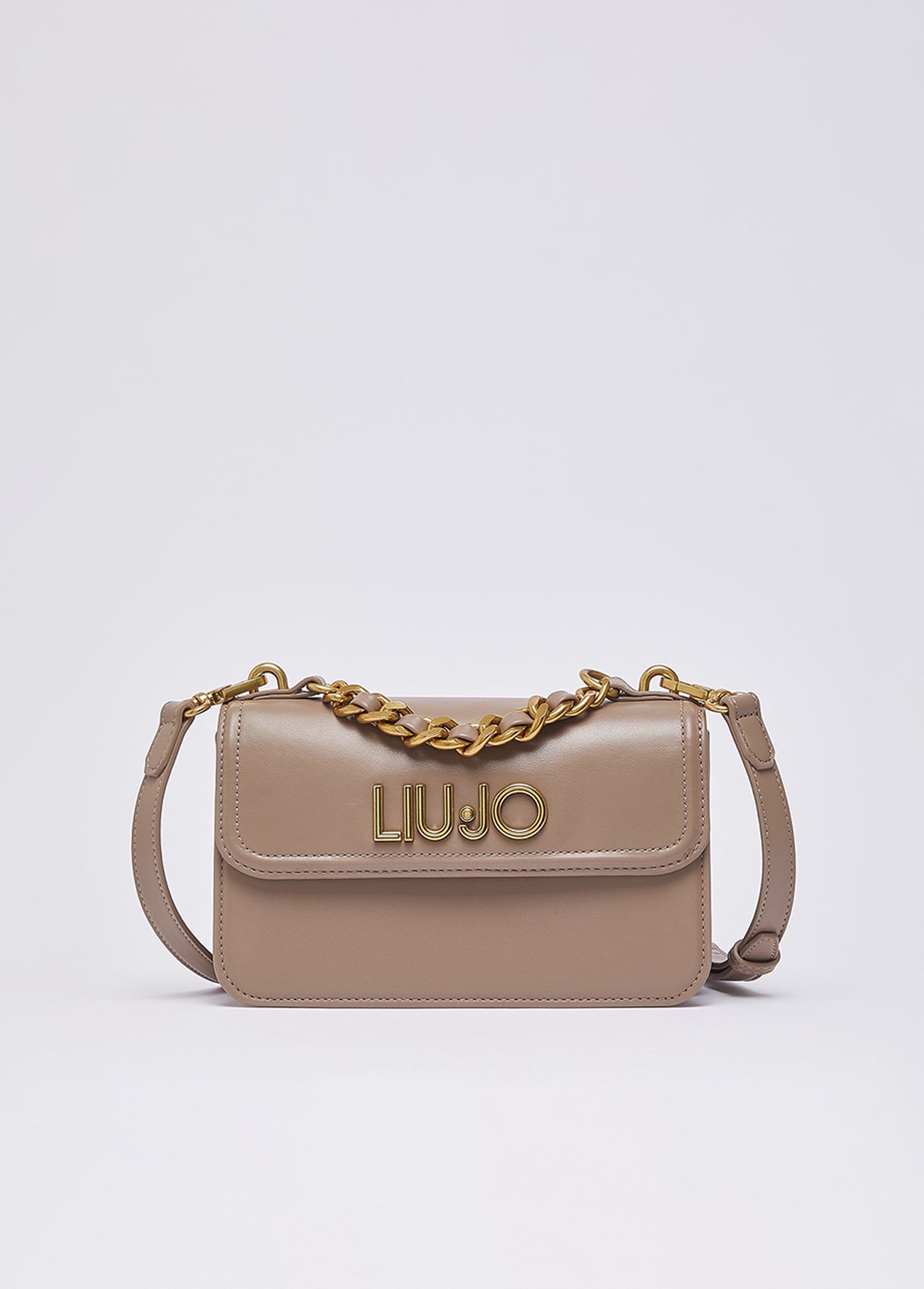 AA6121E095871409T.U.-mocha
