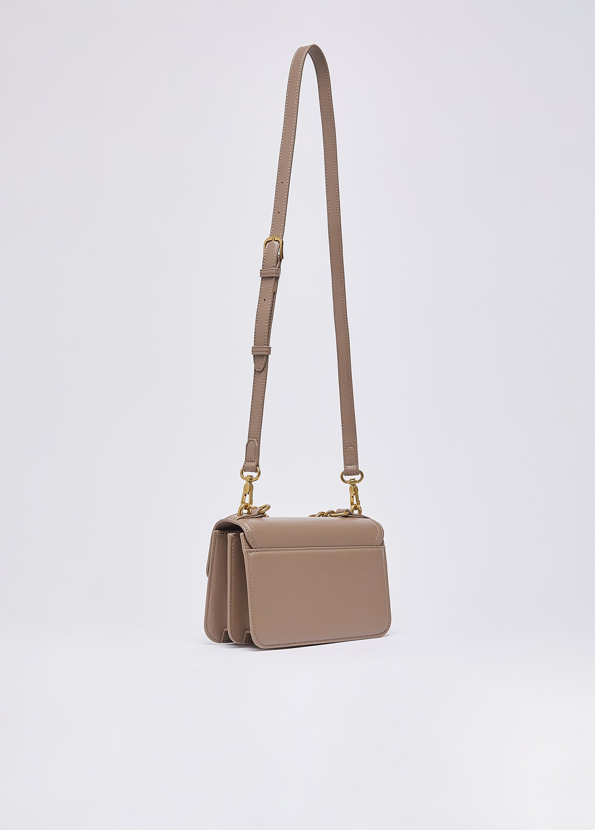 AA6121E095871409T.U.-mocha