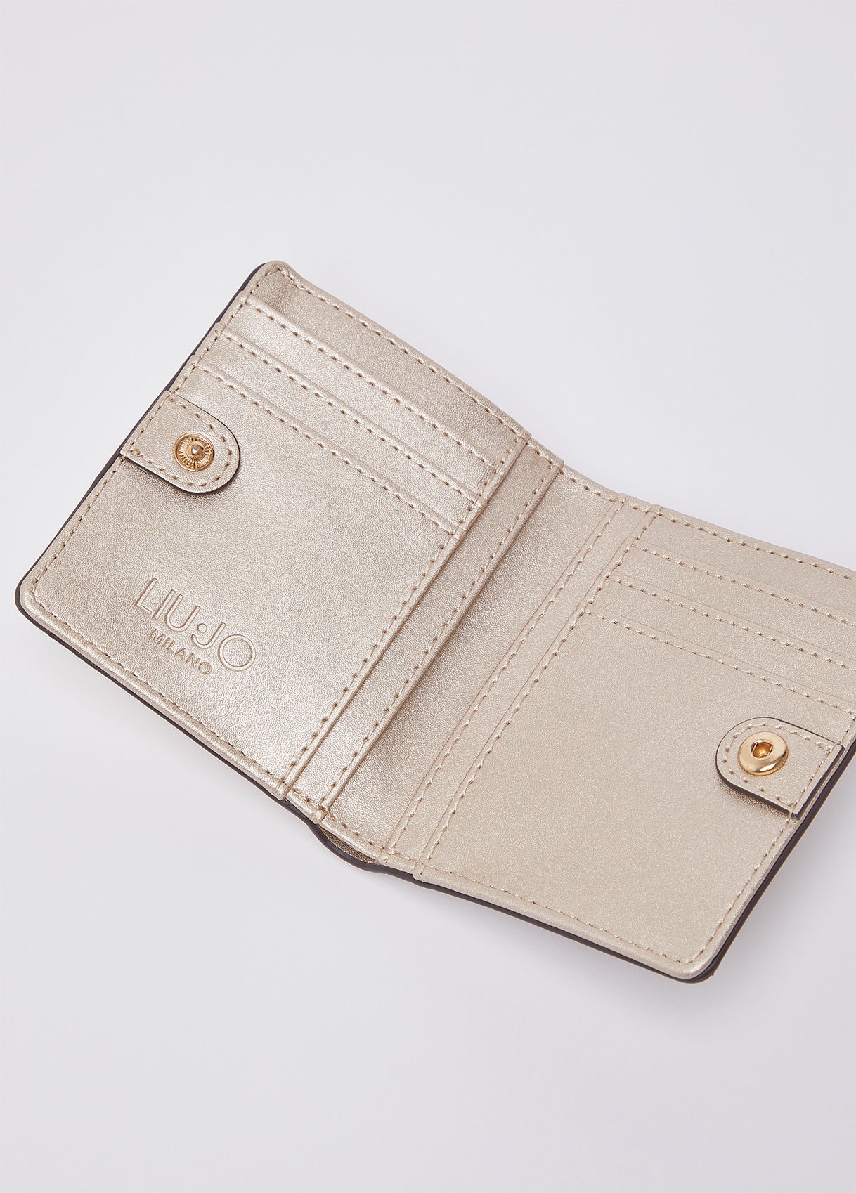 AA6177E101290048T.U.-light gold