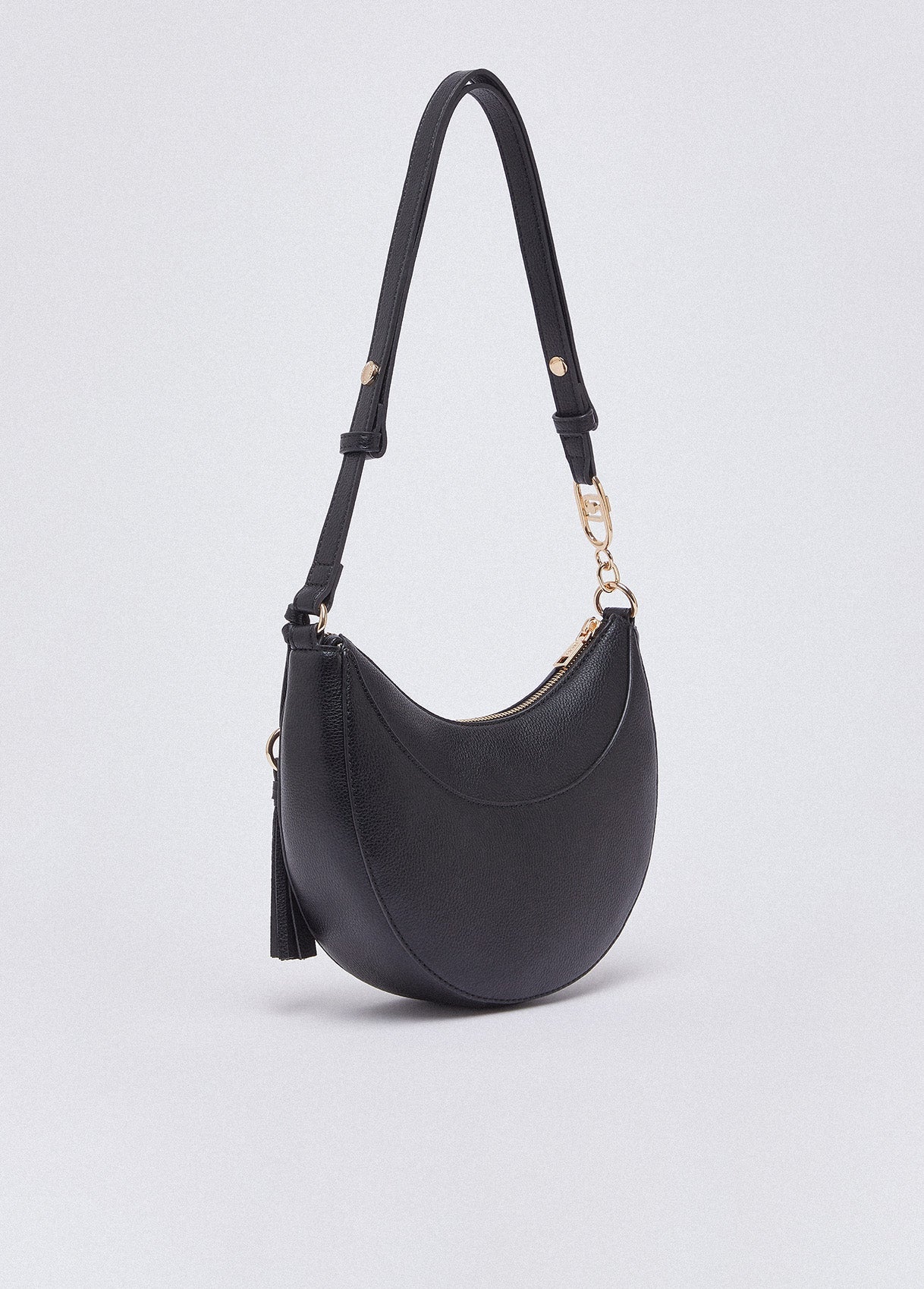 AA6186E101222222T.U.-black
