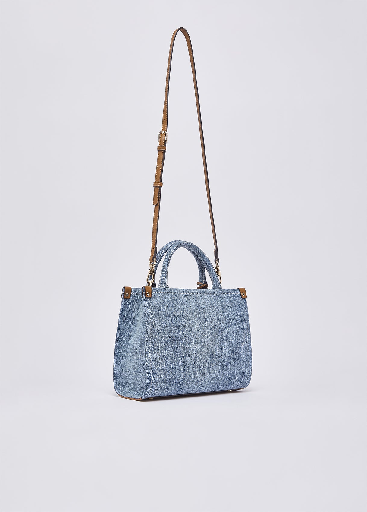 AA6192T377A74015T.U.-light denim