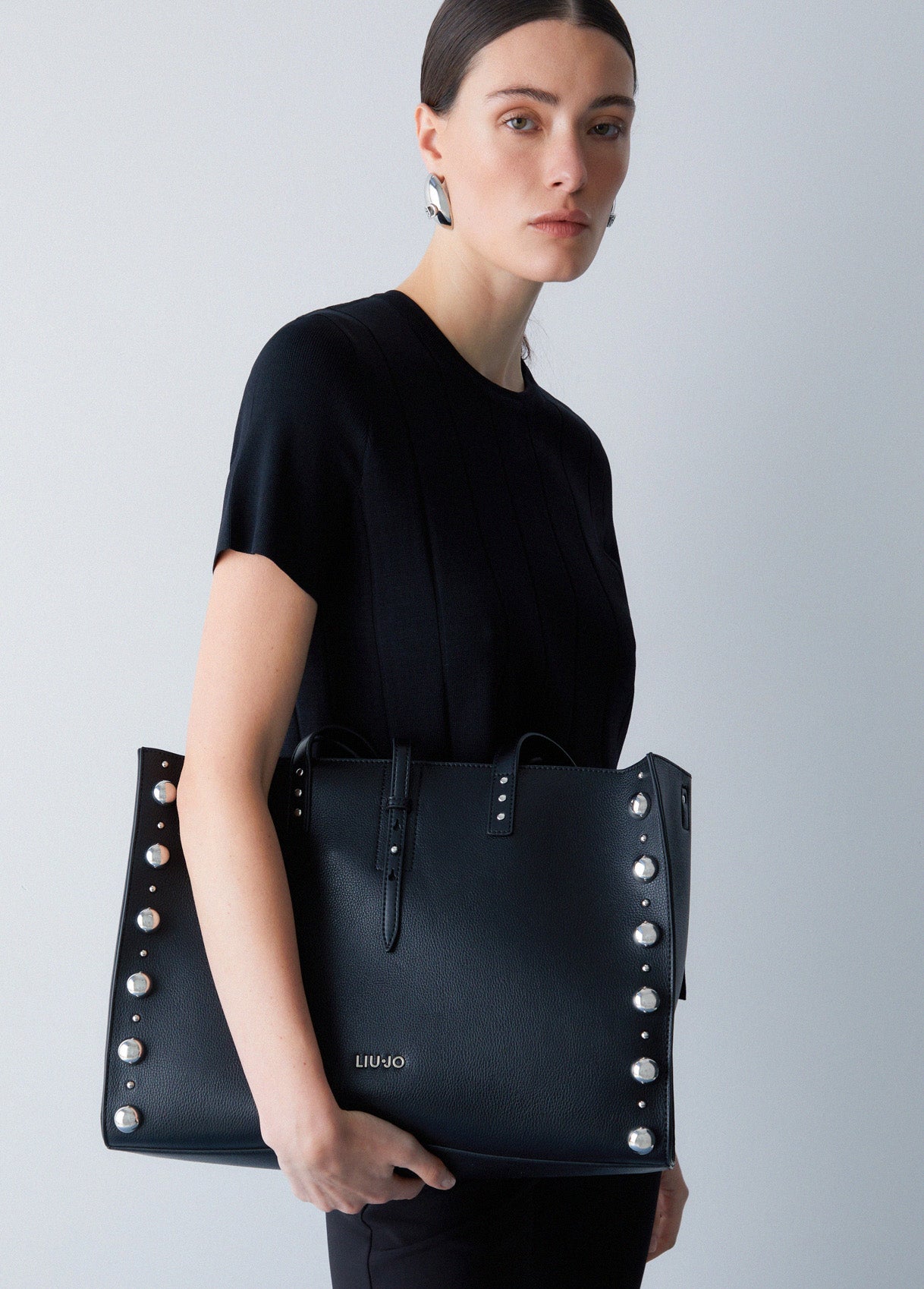 AA6223ES03122222T.U.-black