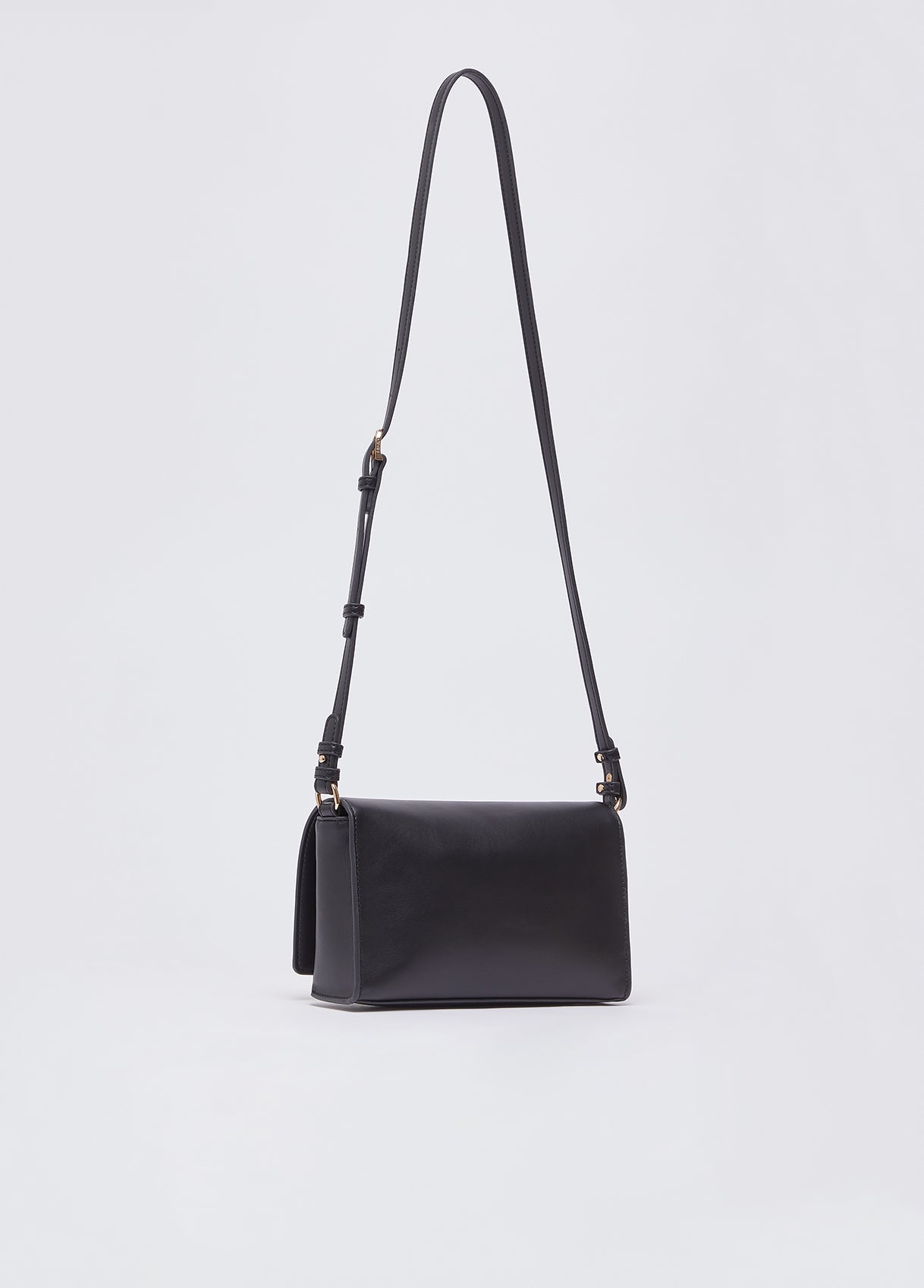 AA6224E095822222T.U.-black