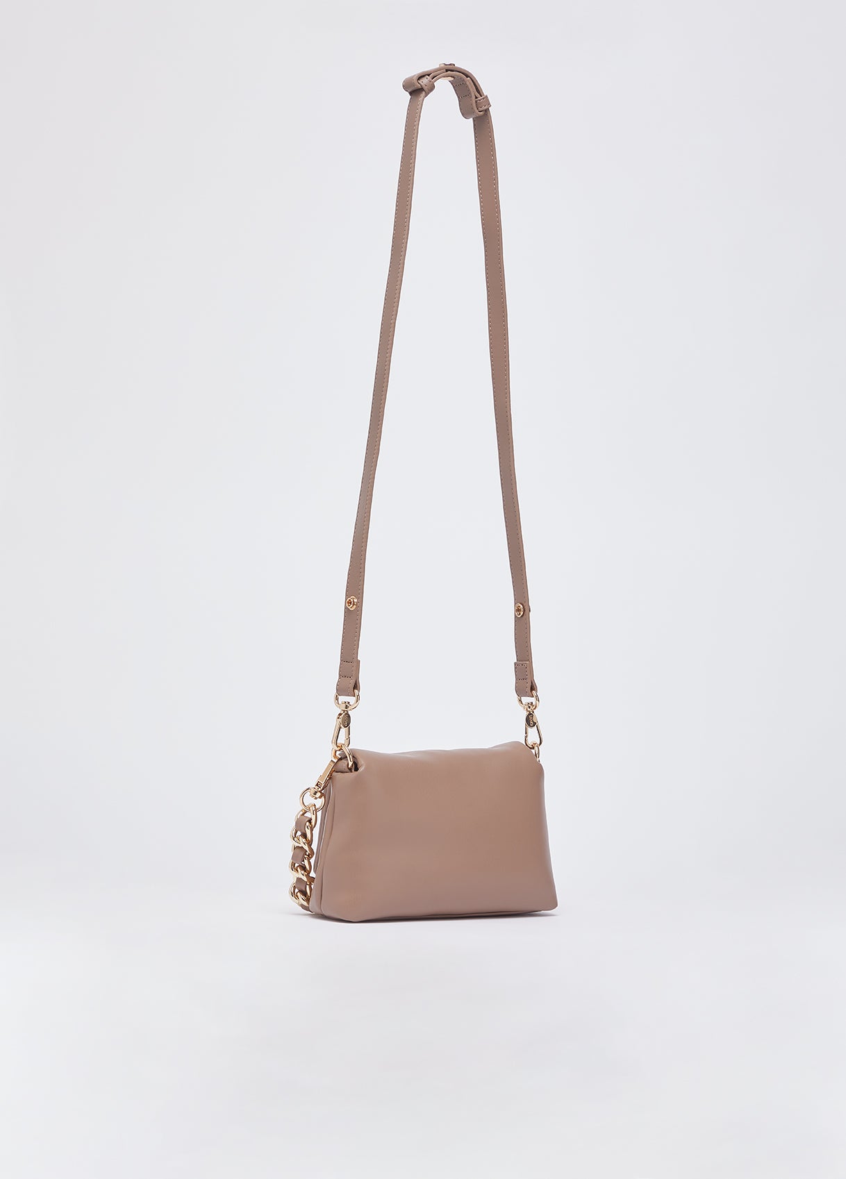 AA6269E095371409T.U.-mocha