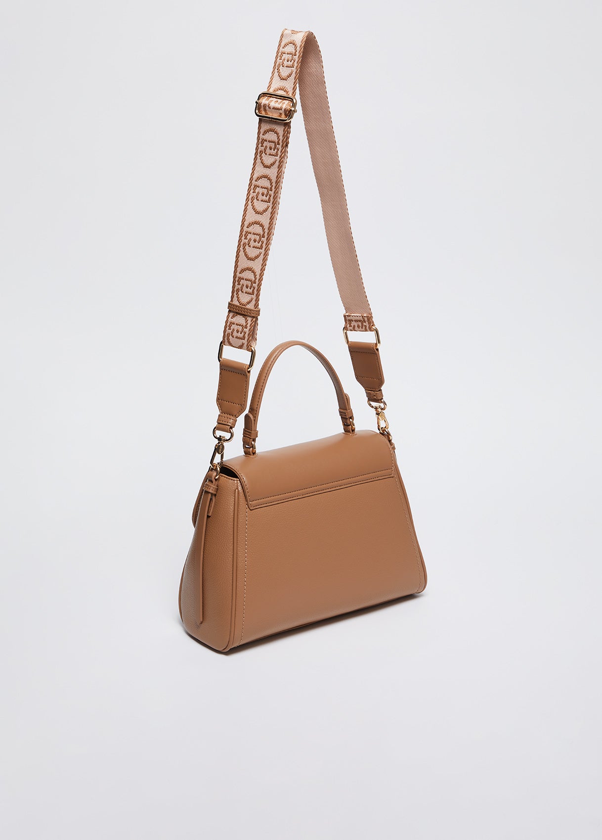 AF4028E0031S3138T.U.-almond