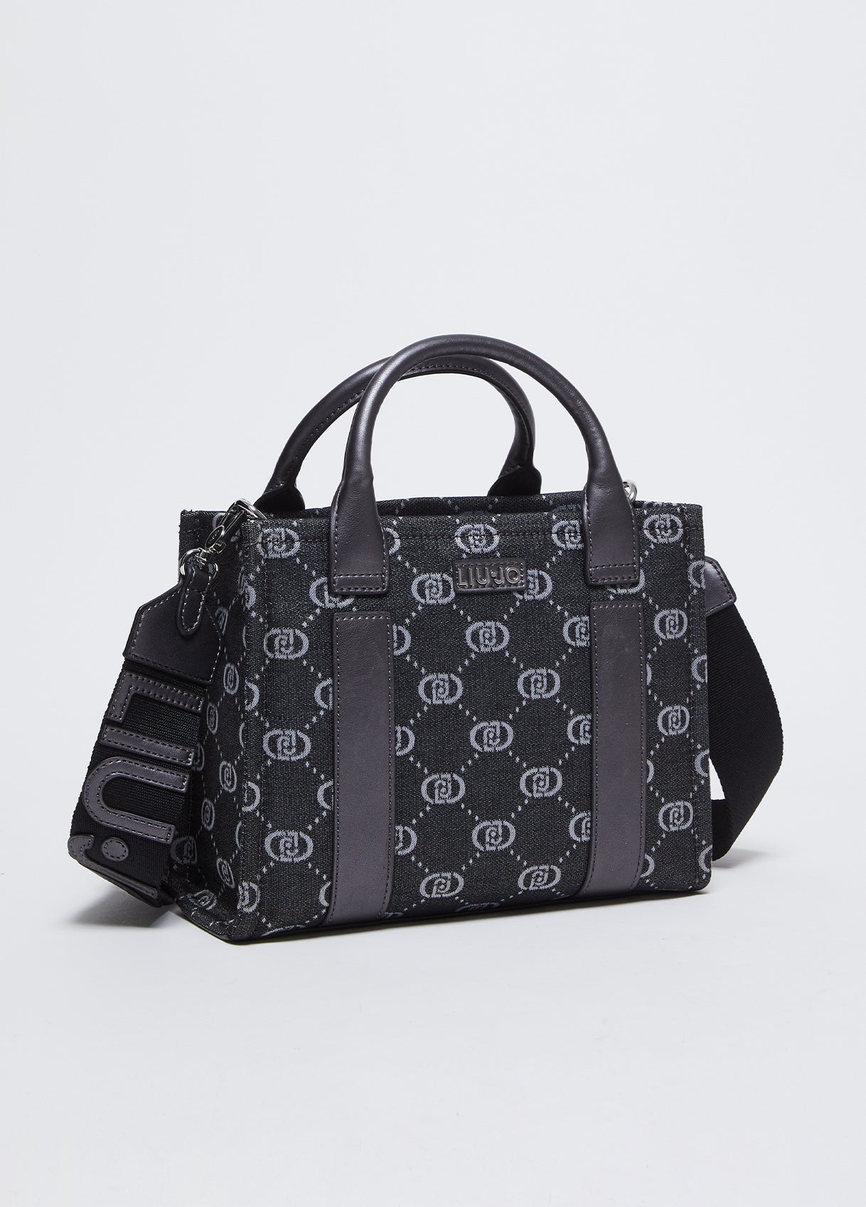 AF4192T919422222T.U.-black