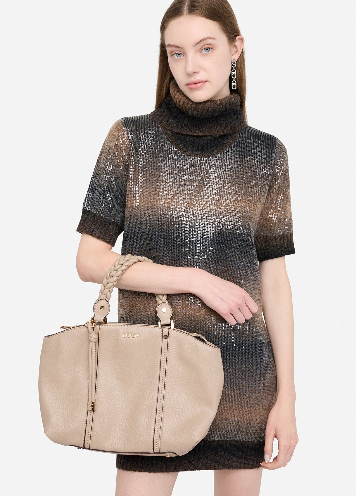 AF5076E002751308T.U.-light beige
