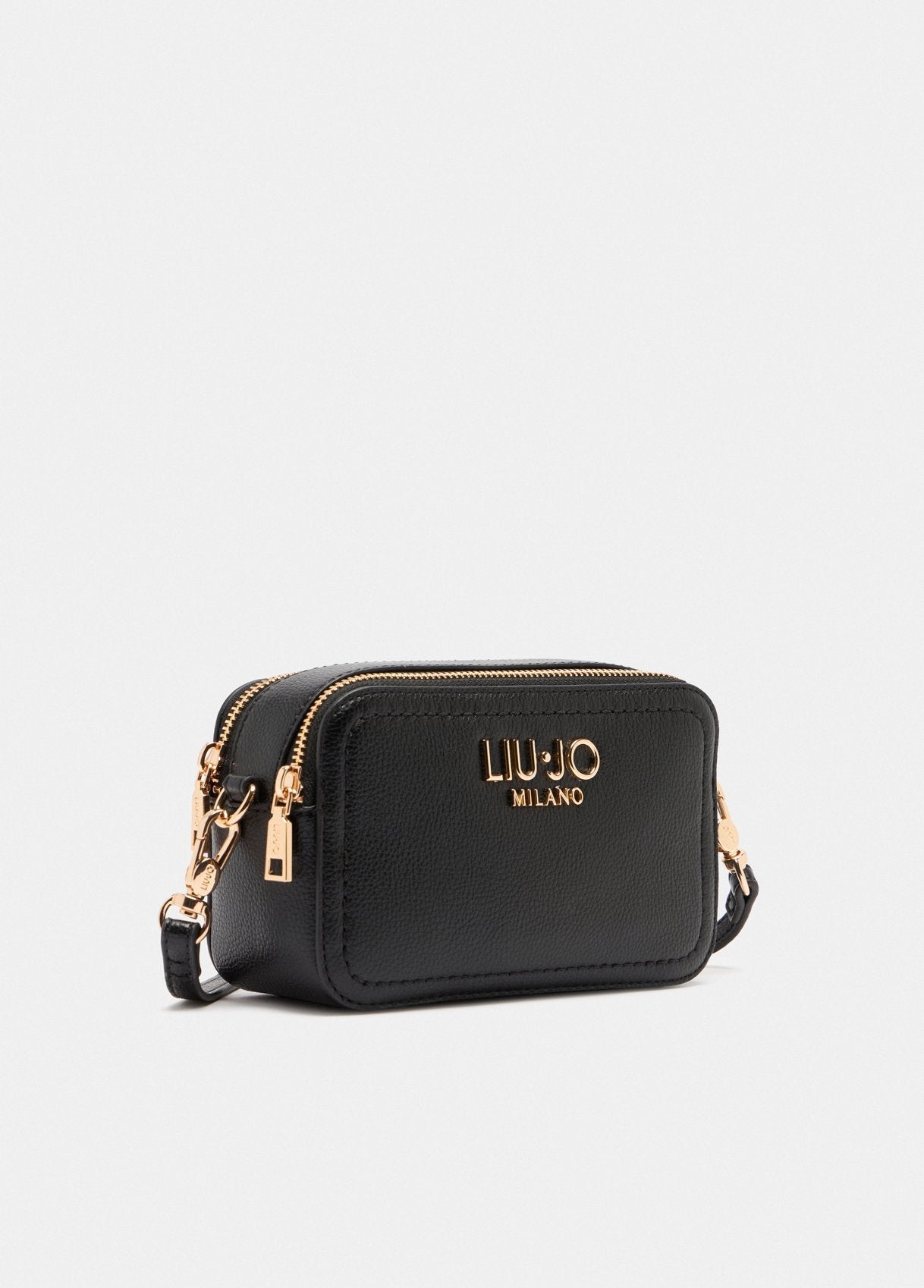 AF5100E005822222T.U.-black