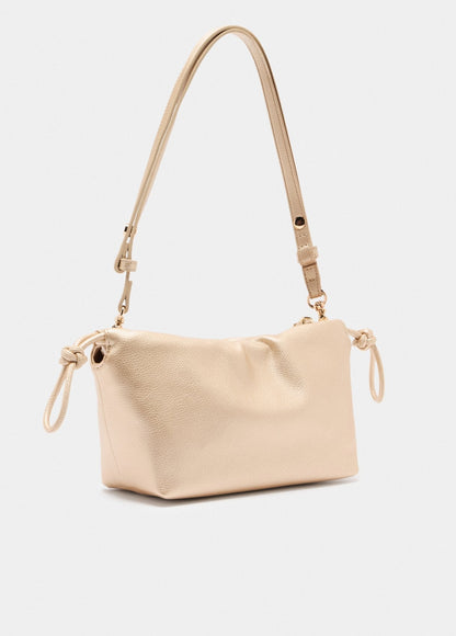 AF5132E005890048T.U.-light gold colour