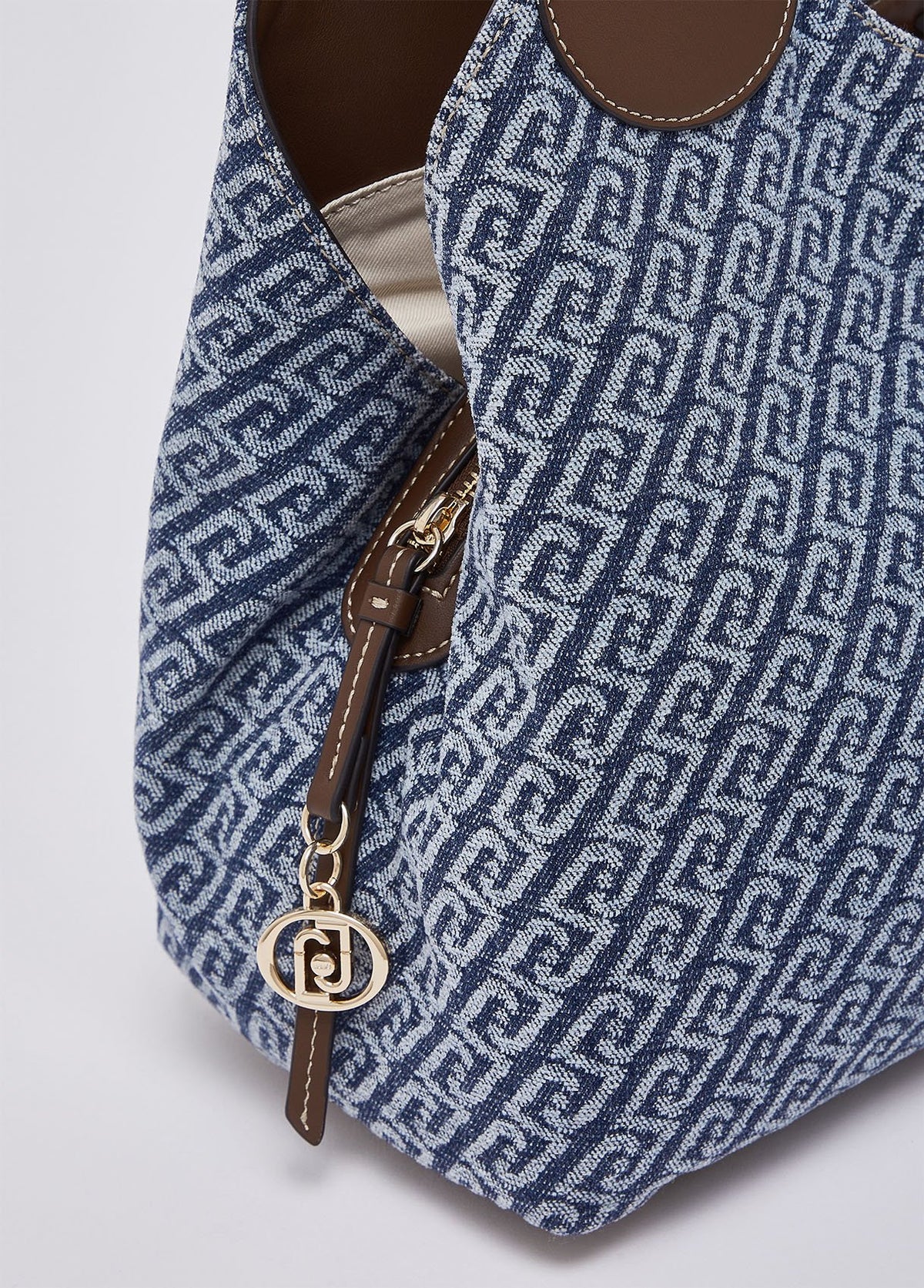 AF6024T703A00770T.U.-blue denim