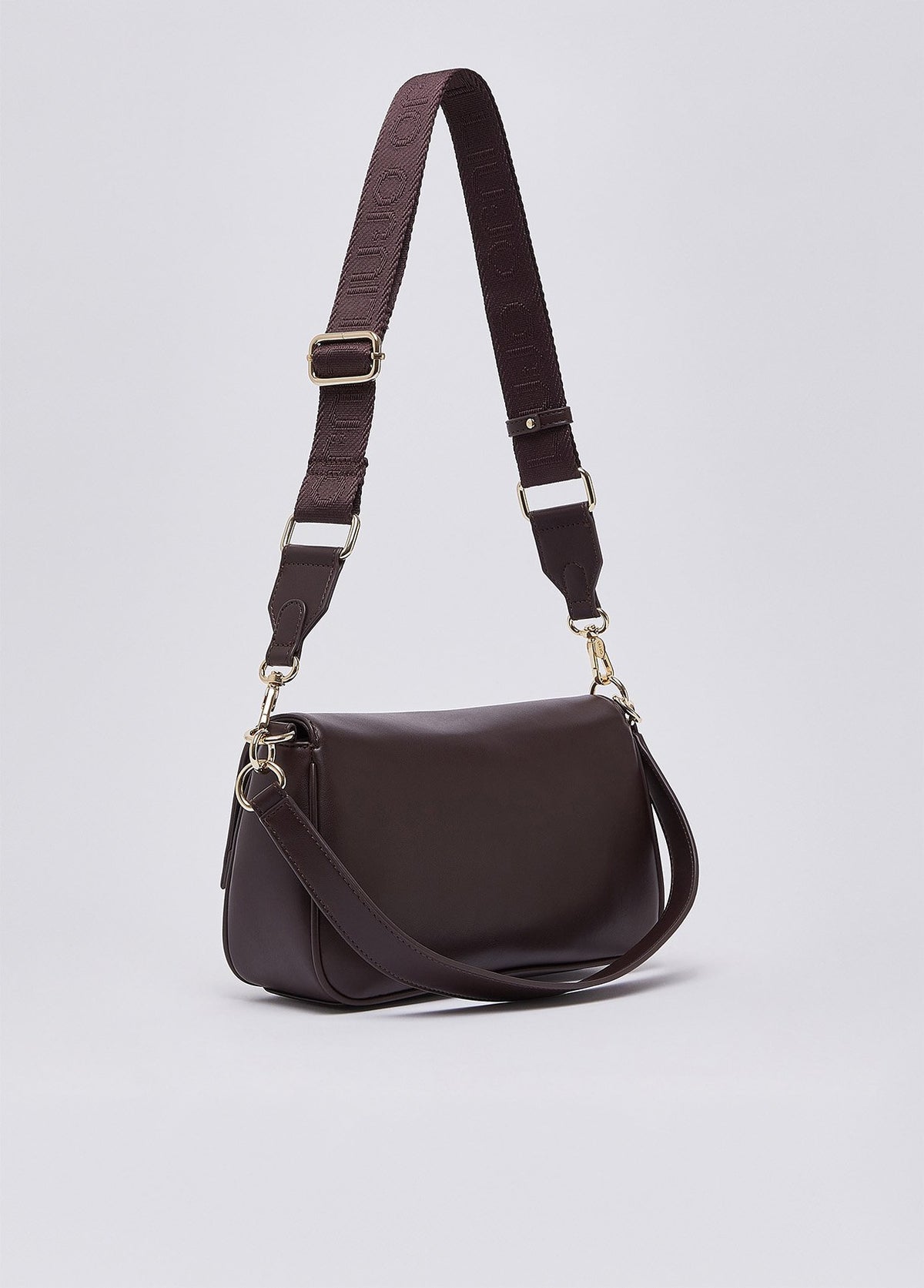 AF6053E106591718T.U.-aubergine