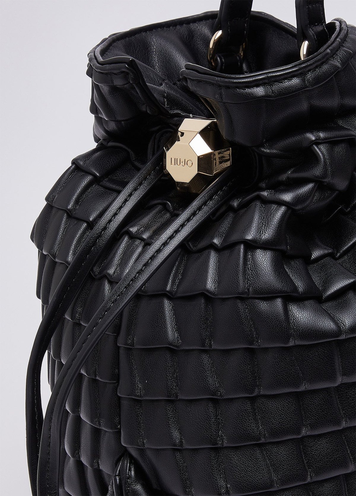 AF6098E116922222T.U.-black