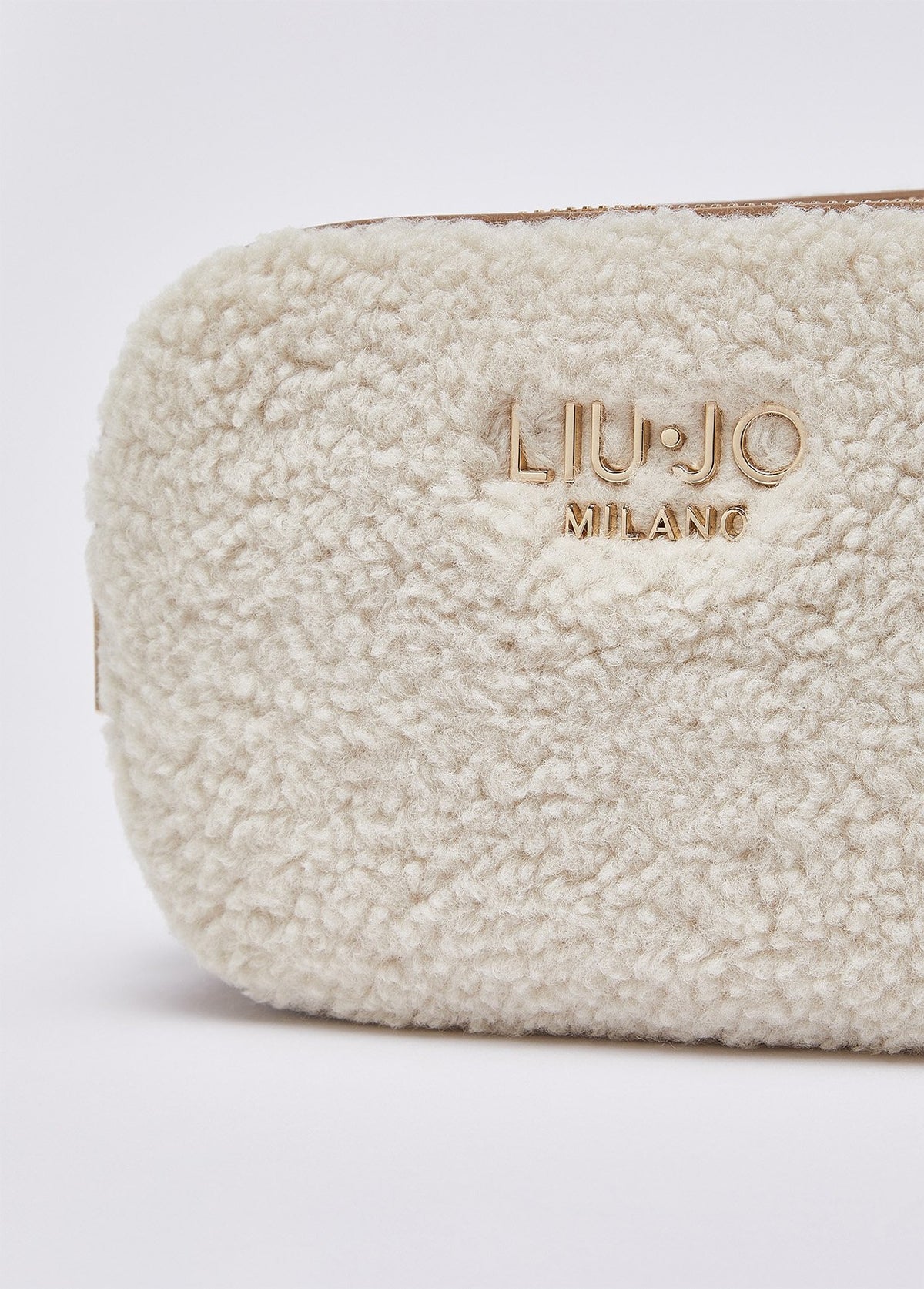 AF6100E1163X0459T.U.-cream