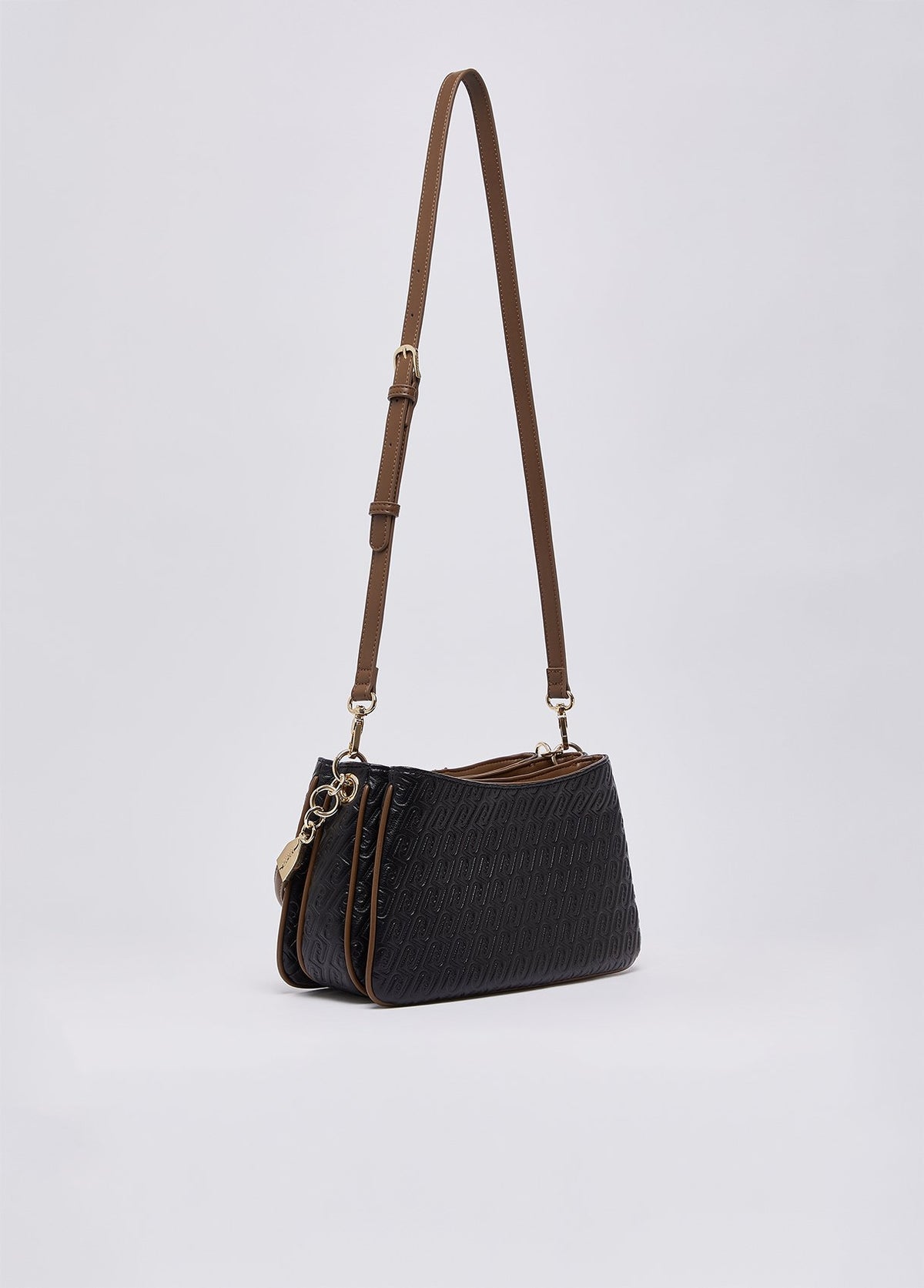 AF6107E114122222T.U.-black