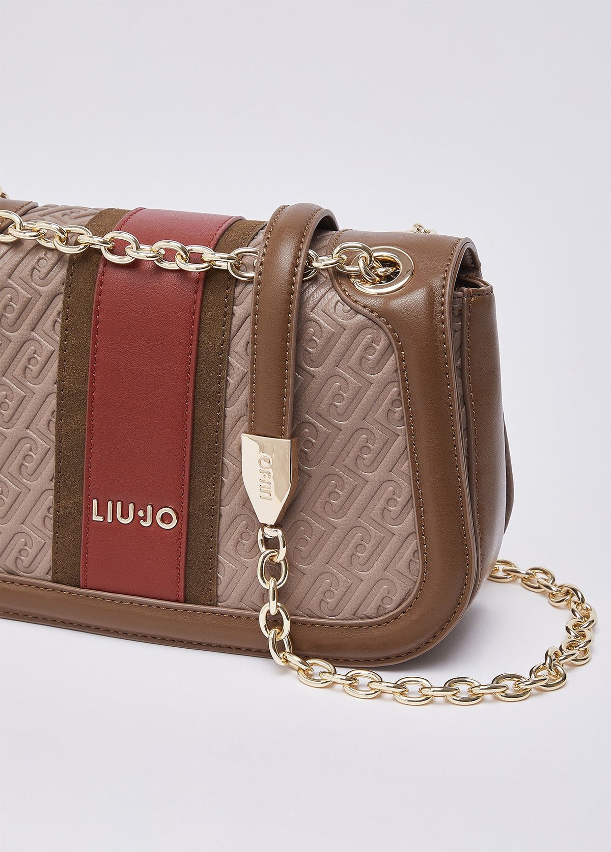 AF6108E114171409T.U.-mocha