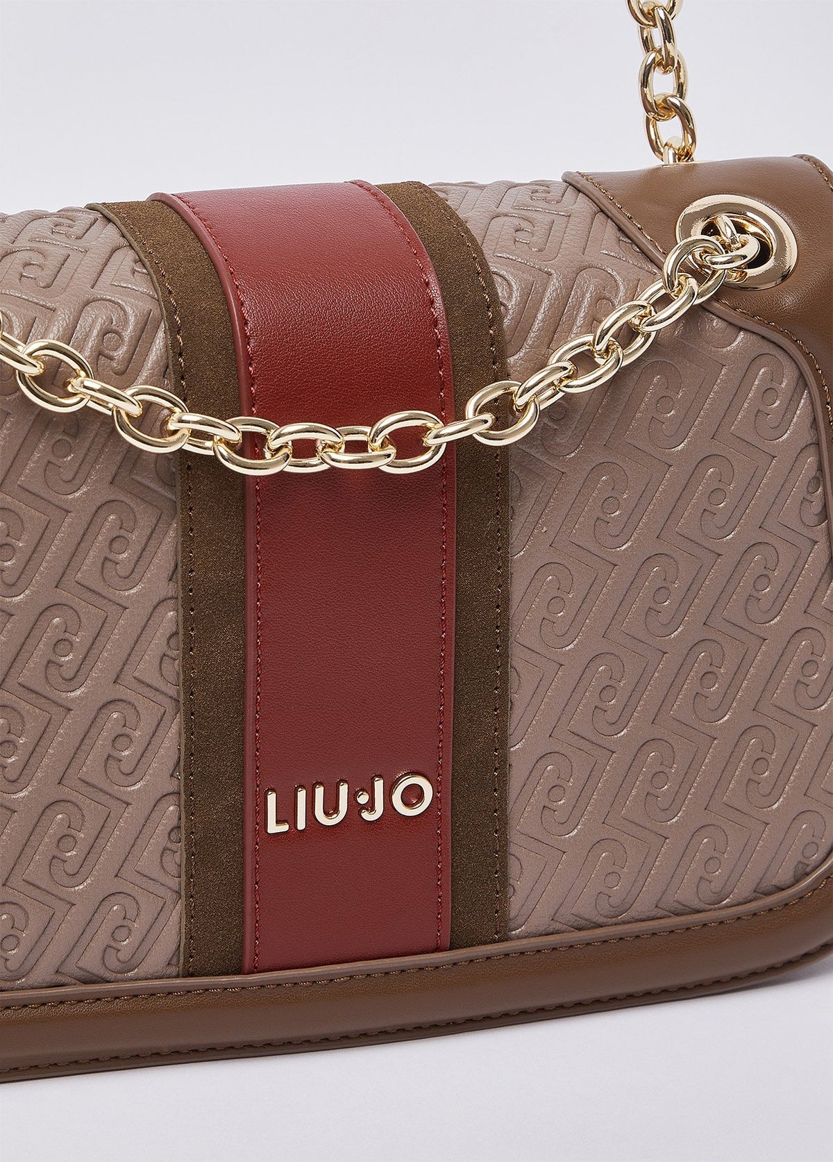 AF6108E114171409T.U.-mocha