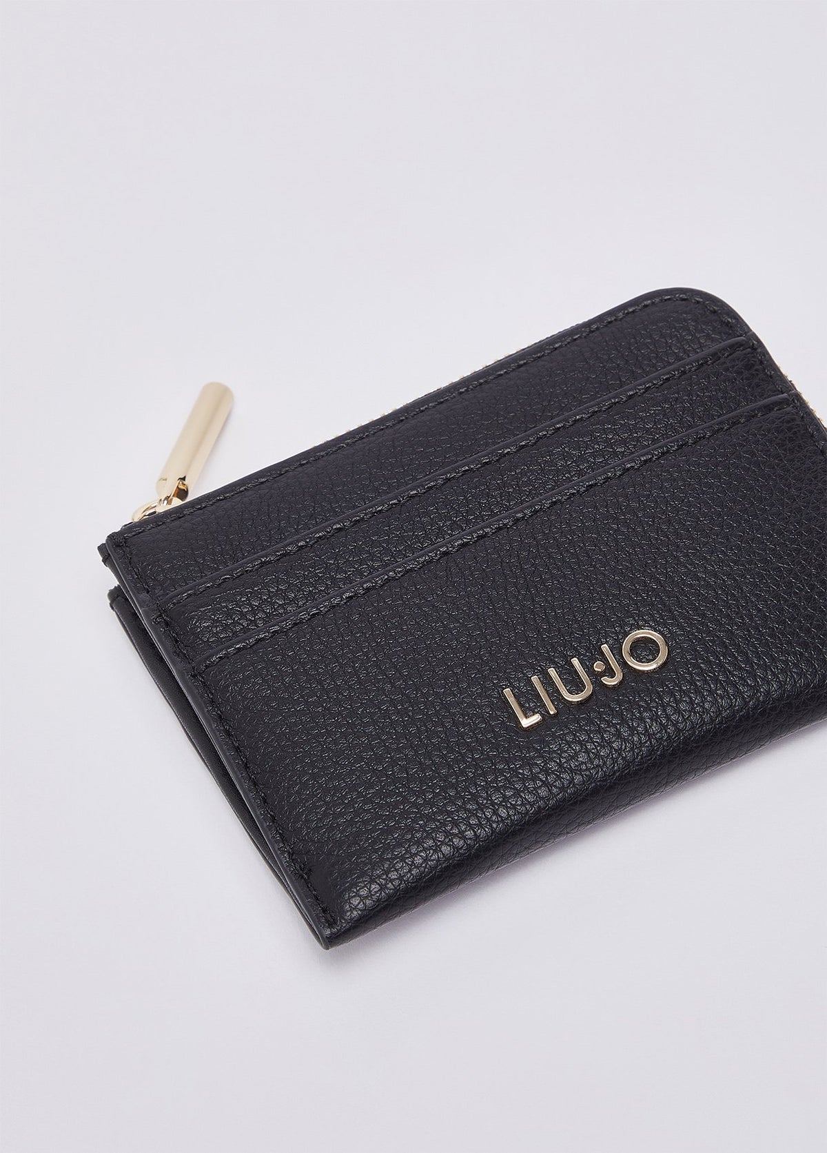 AF6173E101922222T.U.-black
