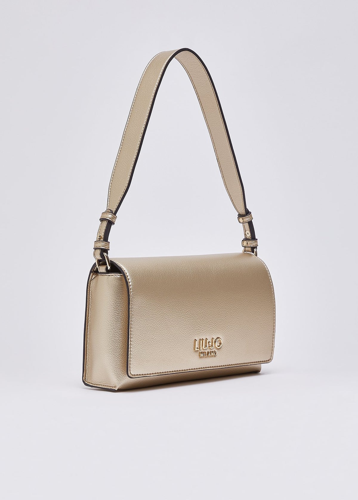 AF6224E112090048T.U.-light beige