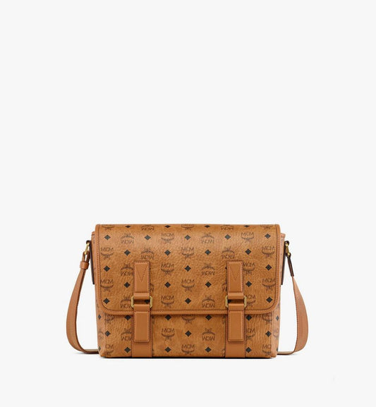 MMMFSTA06CO001-Aren Messenger in Visetos|COGNAC