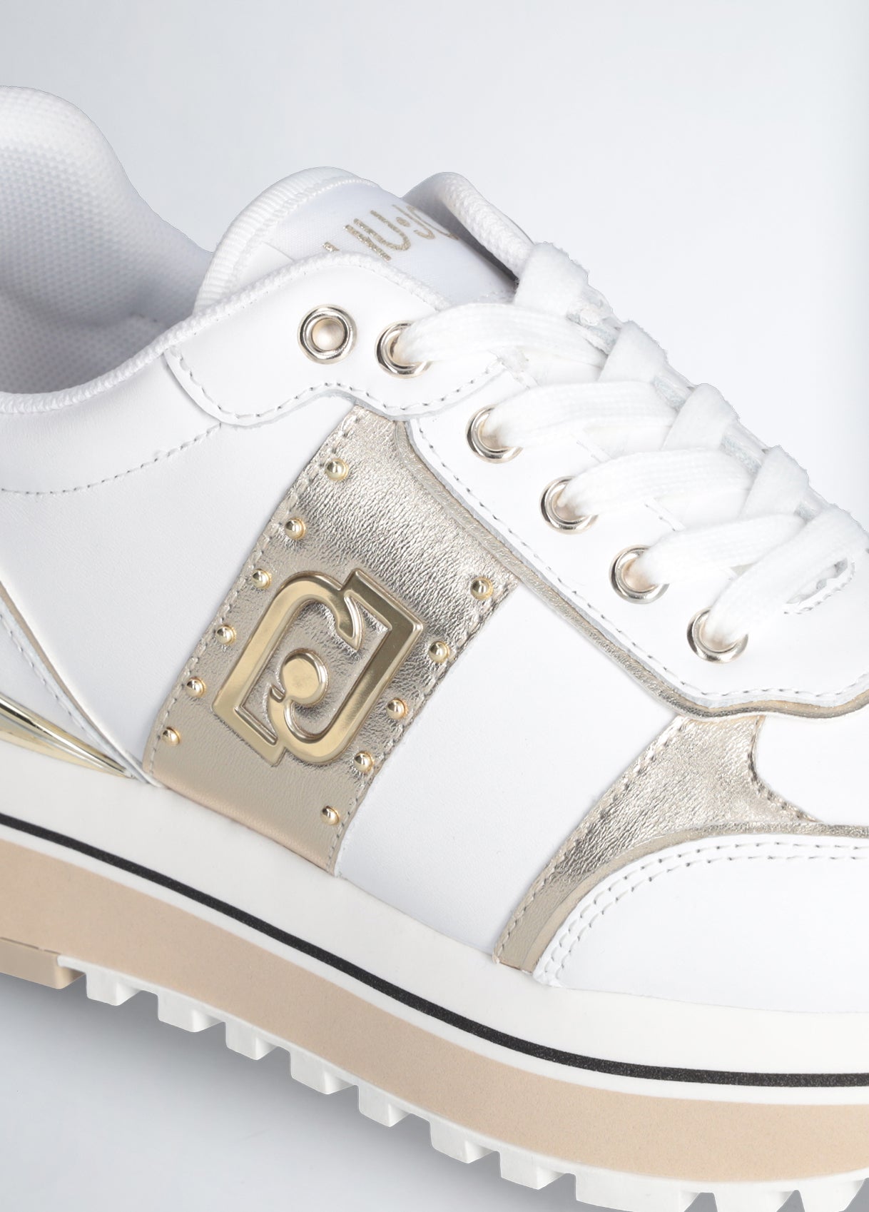 BF4003P01020111137.5-white