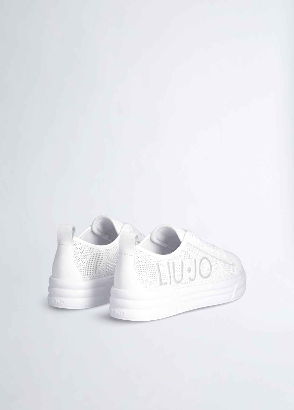 BF4031P01020111141-white