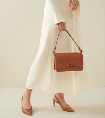 U06570:BRITISH TAN WOVEN:0000