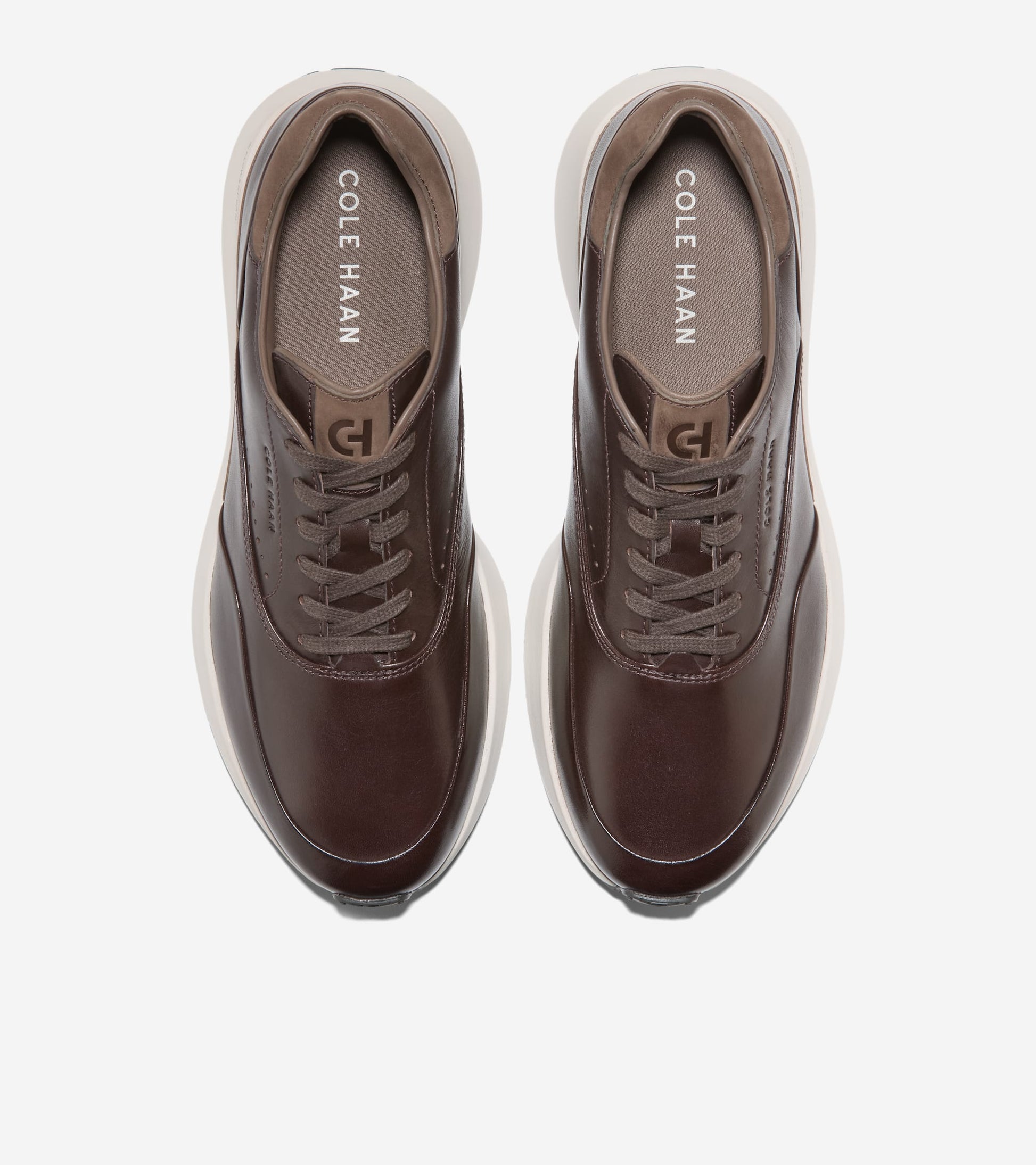 C43184:CH DK CHOCOLATE / CH TRUFFLE NUBUCK / SILVER BIRCH