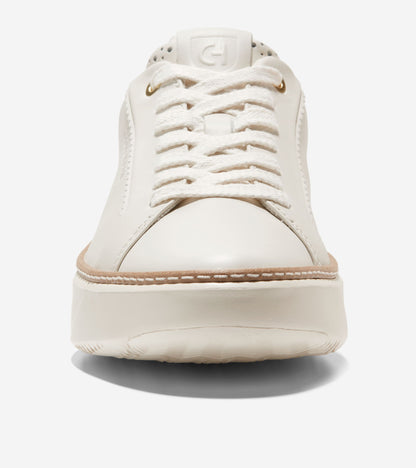 W30202:IVORY/PERF/SCALLOP