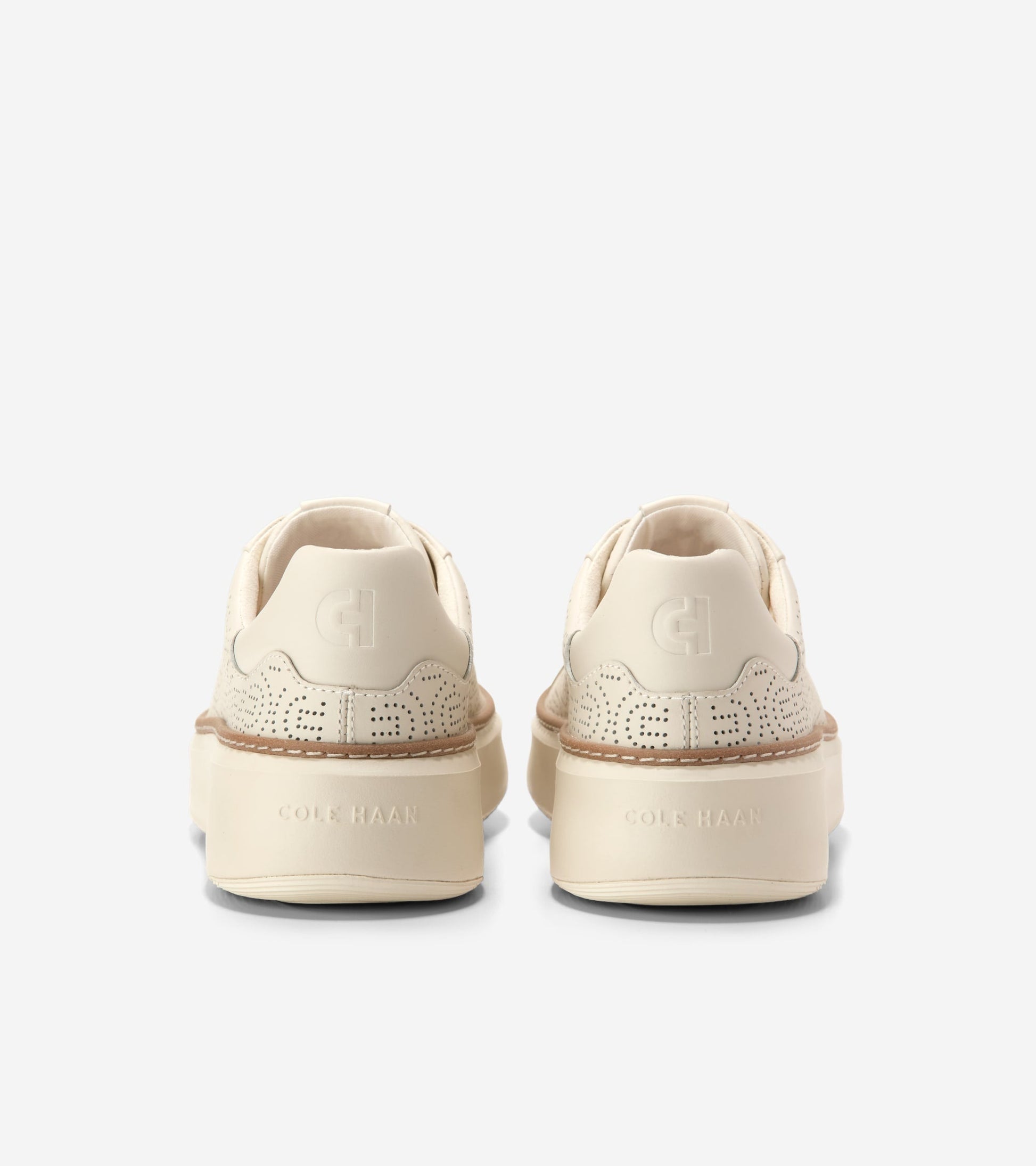 W32204:IVORY/CH PERF LEATHER/IVORY