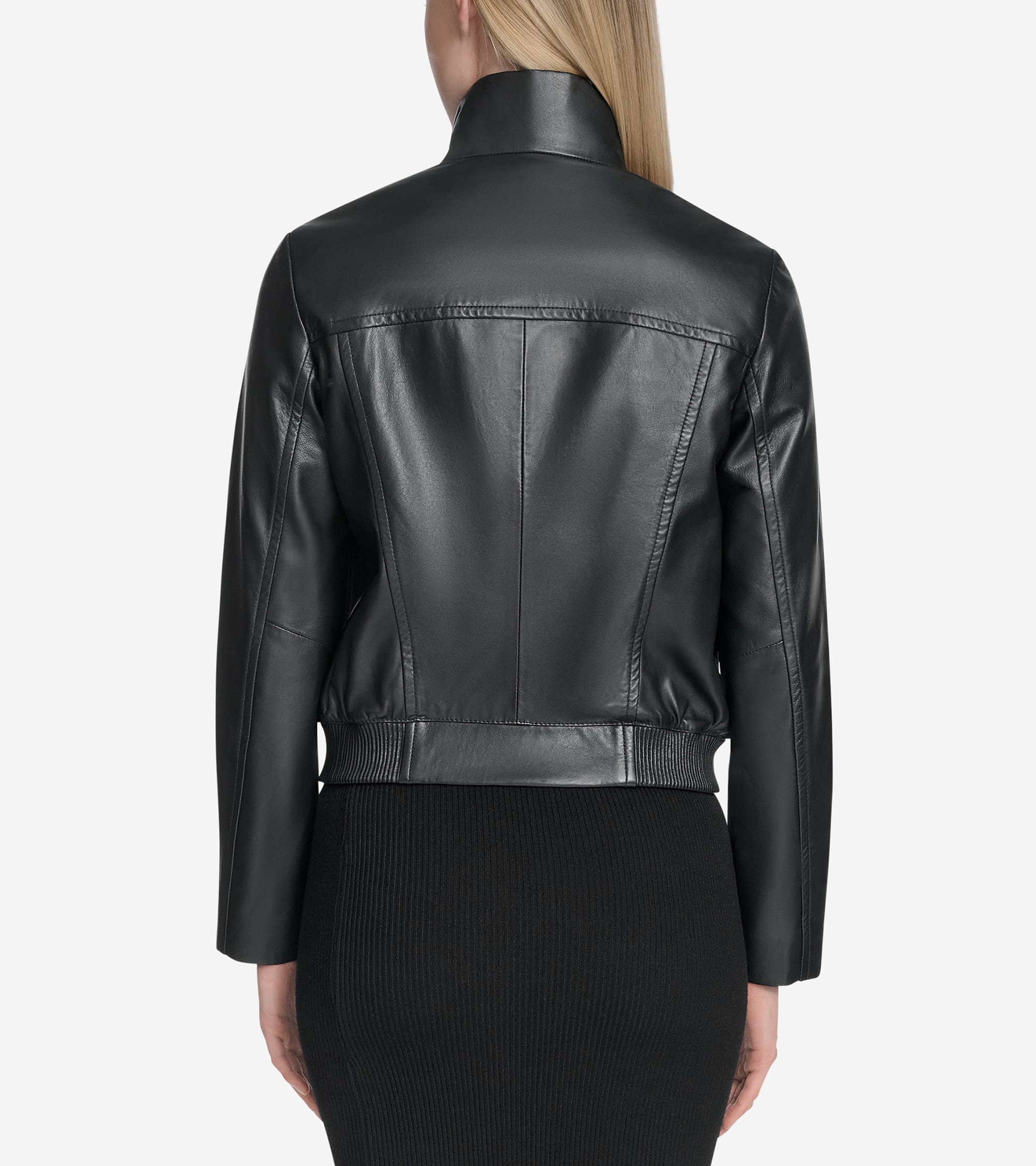 T10604:BLACK:355A2238